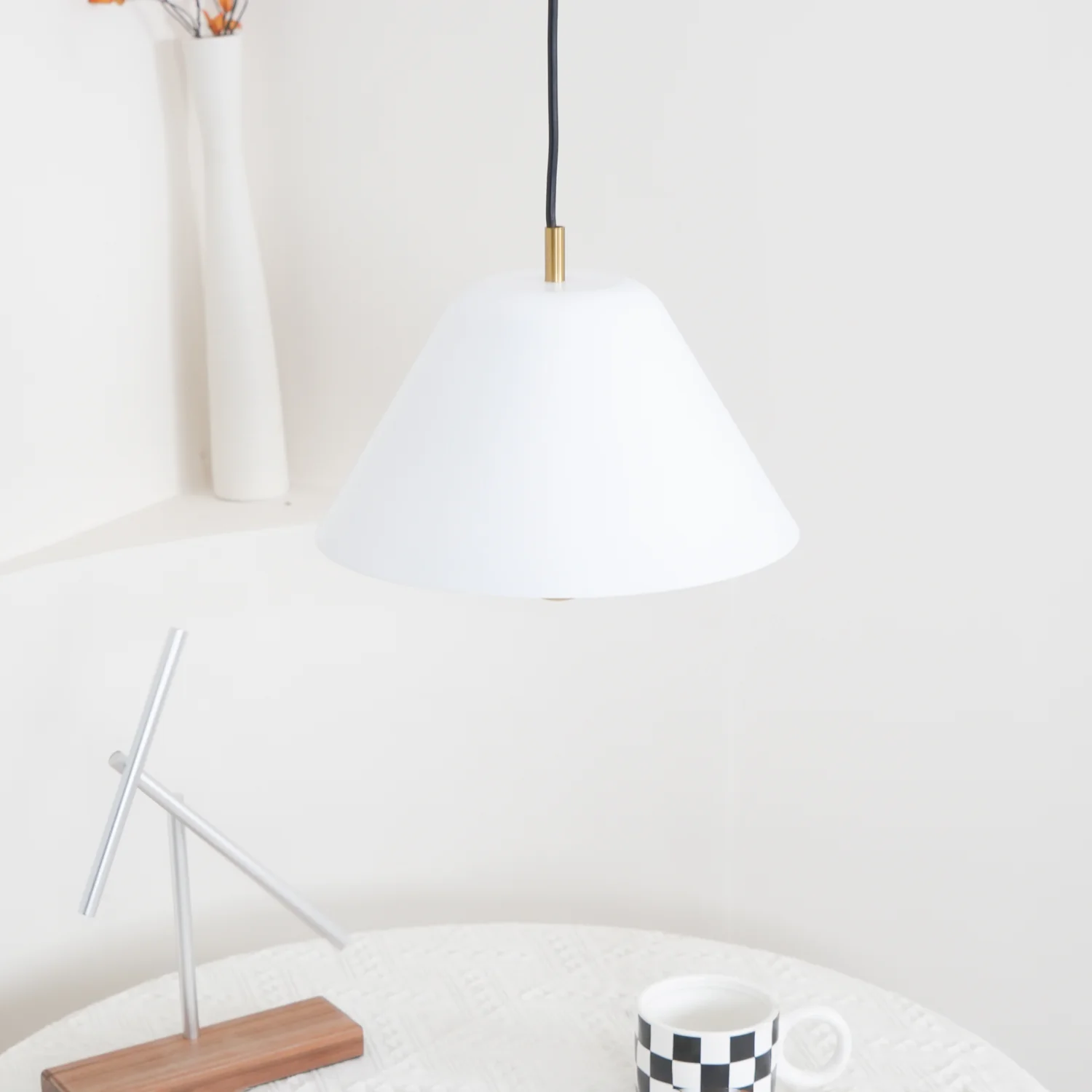 Minimalist Pendant Lamp - Image 9