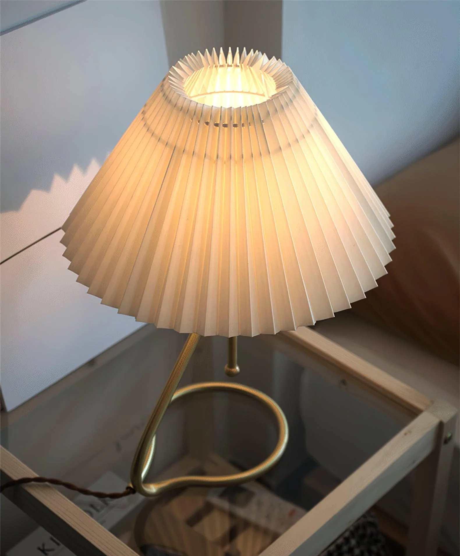 Levitate Pleated Table Lamp - Image 10