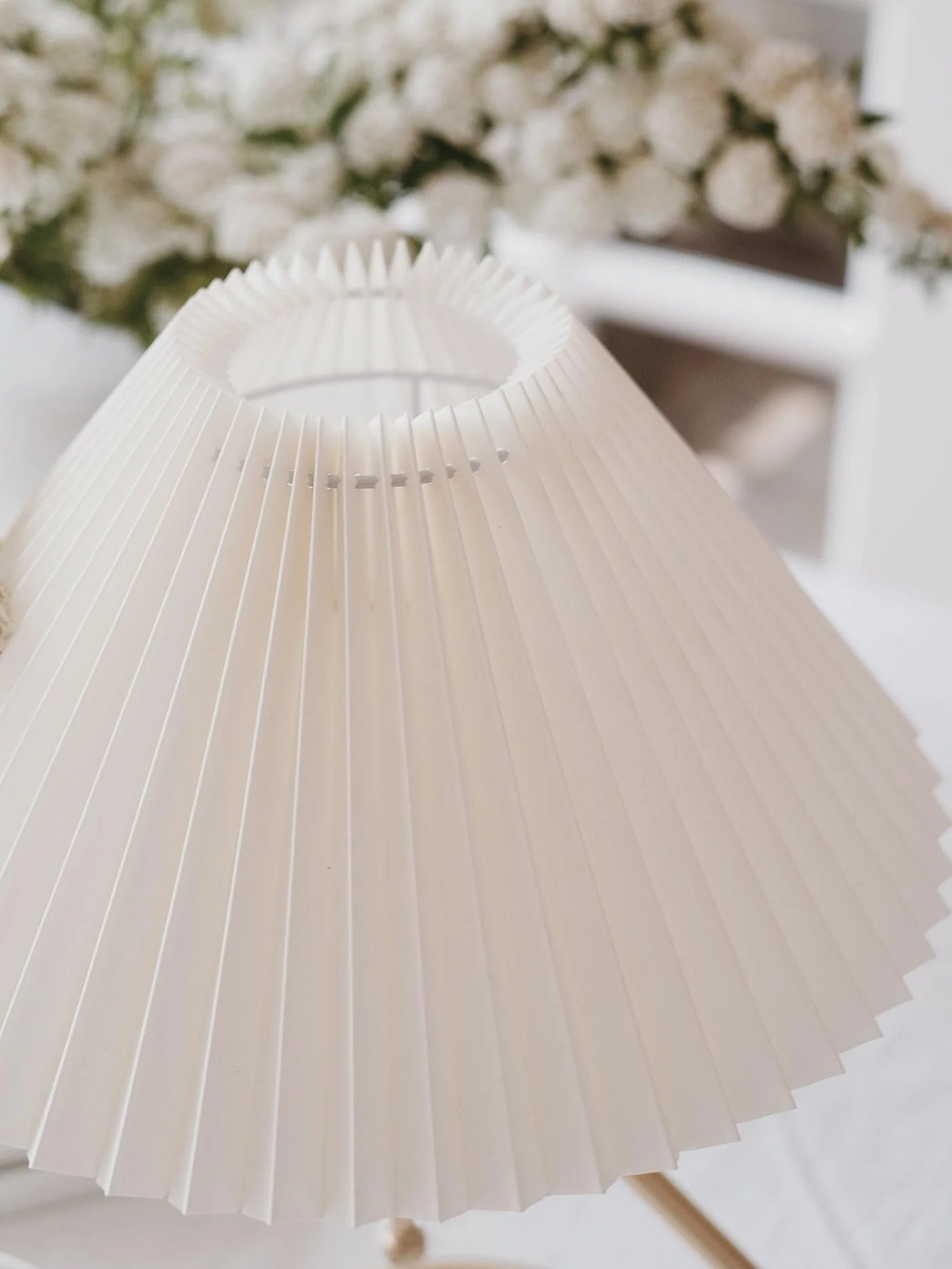 Levitate Pleated Table Lamp - Image 21
