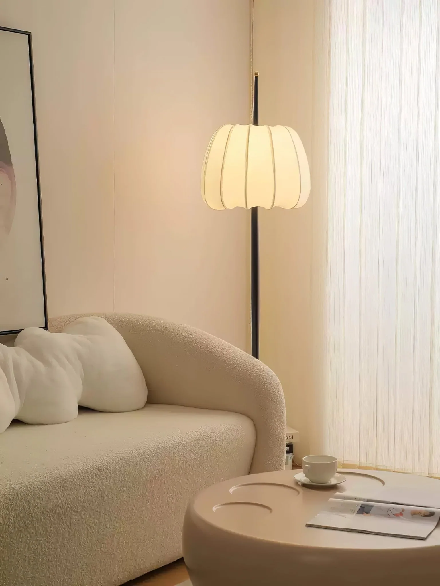 Liana Floor Lamp - Image 10