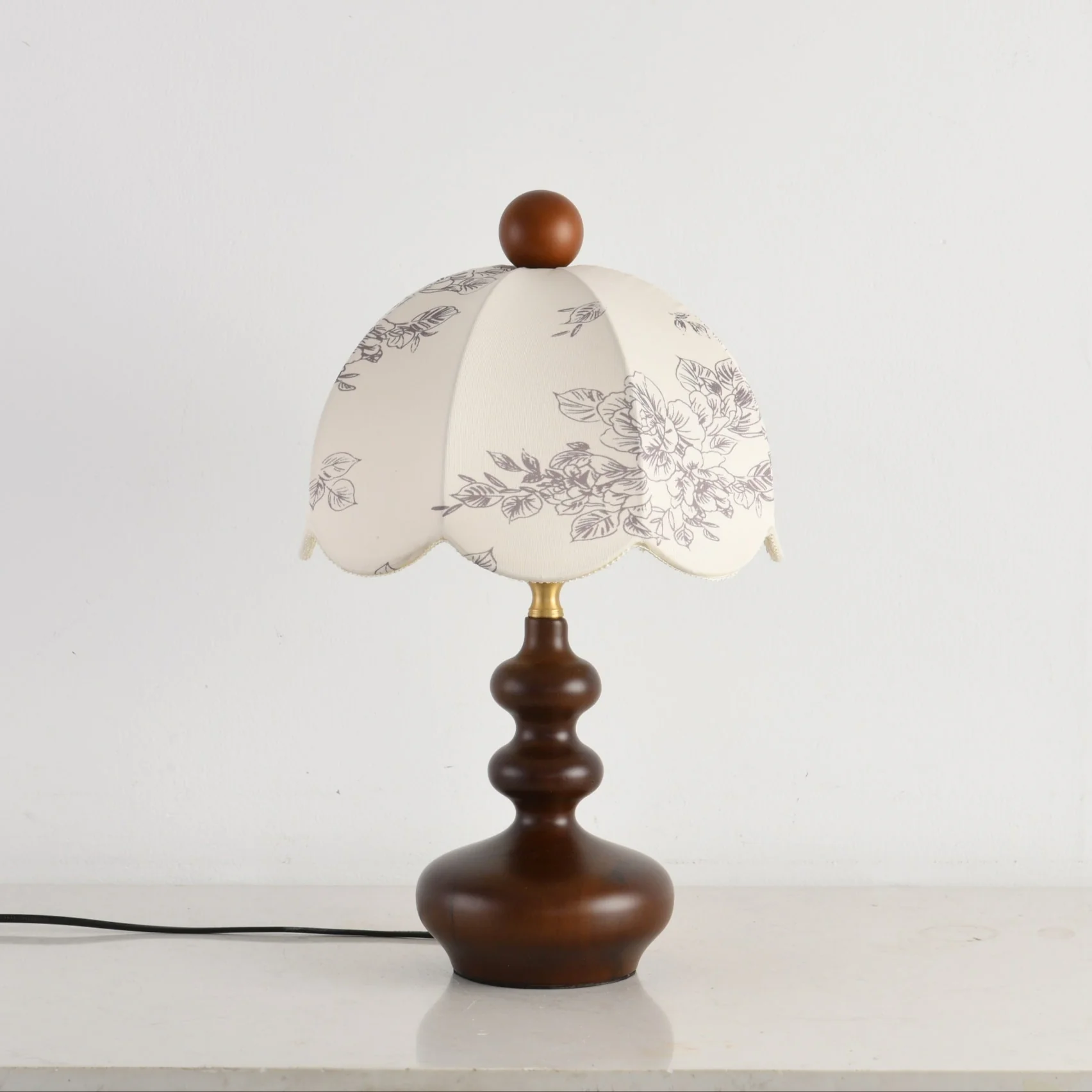 Lilybelle Blossom Table Lamp - Image 11