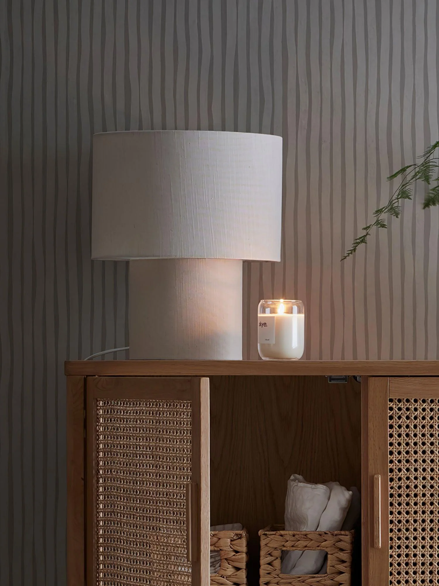 Lina Textured Fabric Table Lamp - Image 3