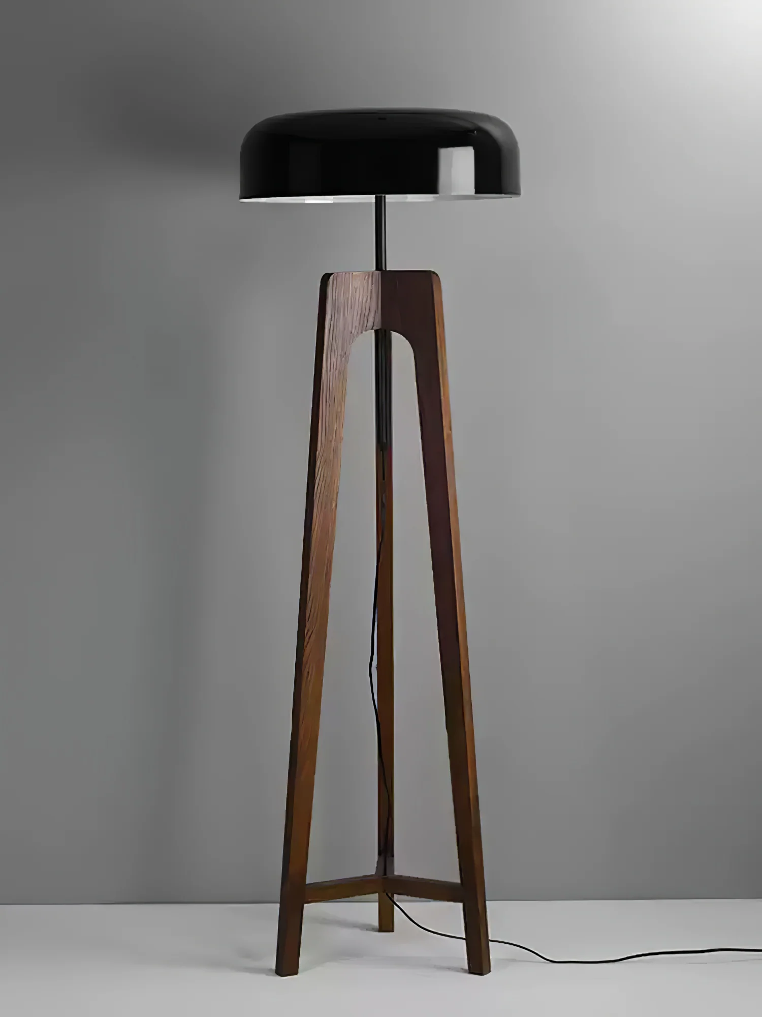 Linea Floor Lamp - Image 27