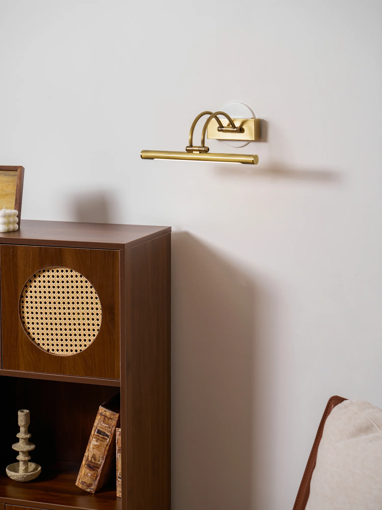 Linear Vanity Wall Light - Image 25