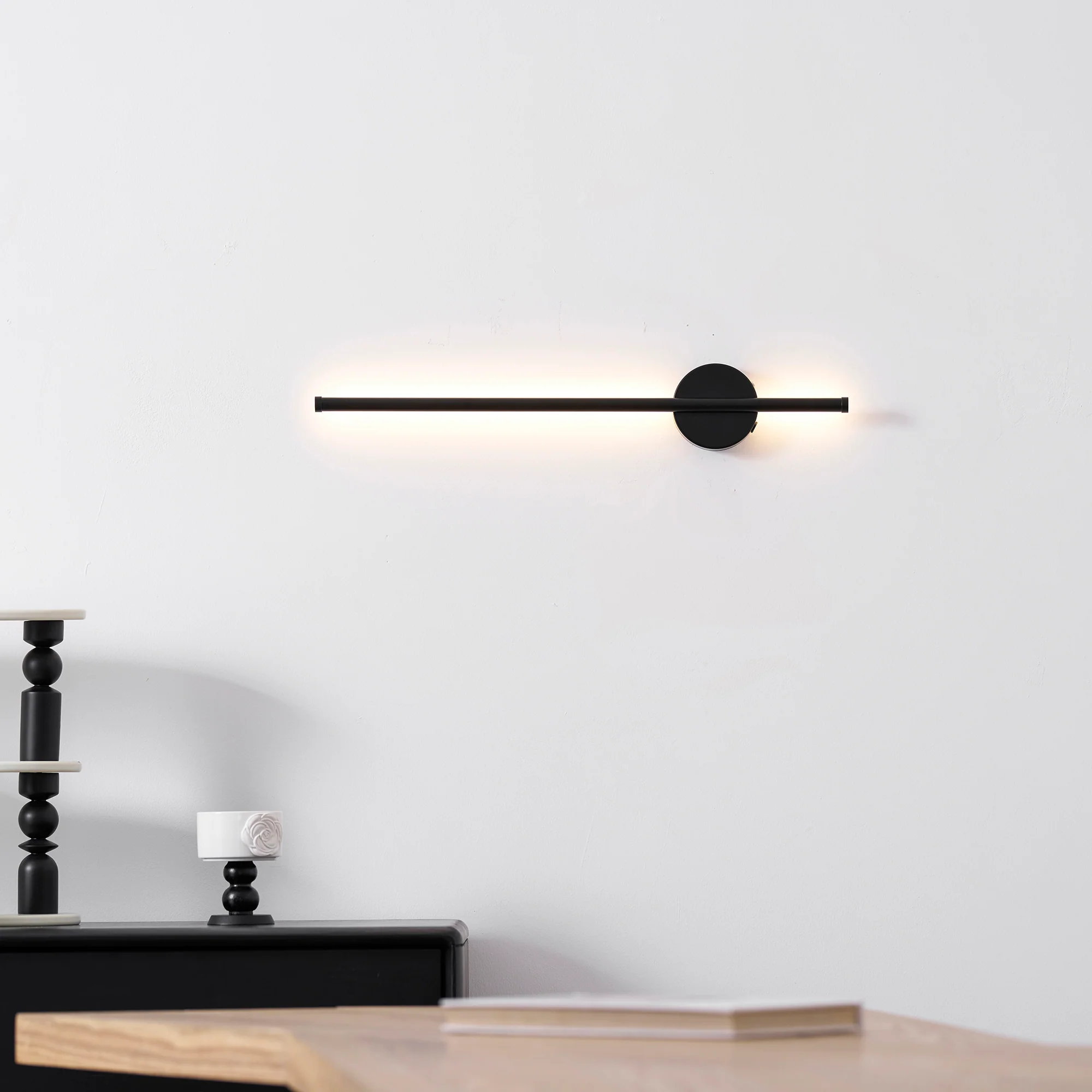 Linearo Rechargeable Wall Lamp - Image 17