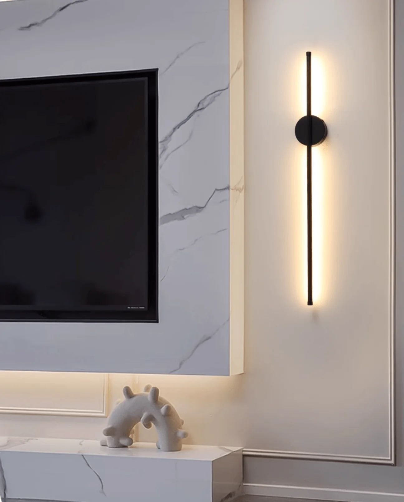 Linearo Rechargeable Wall Lamp - Image 3