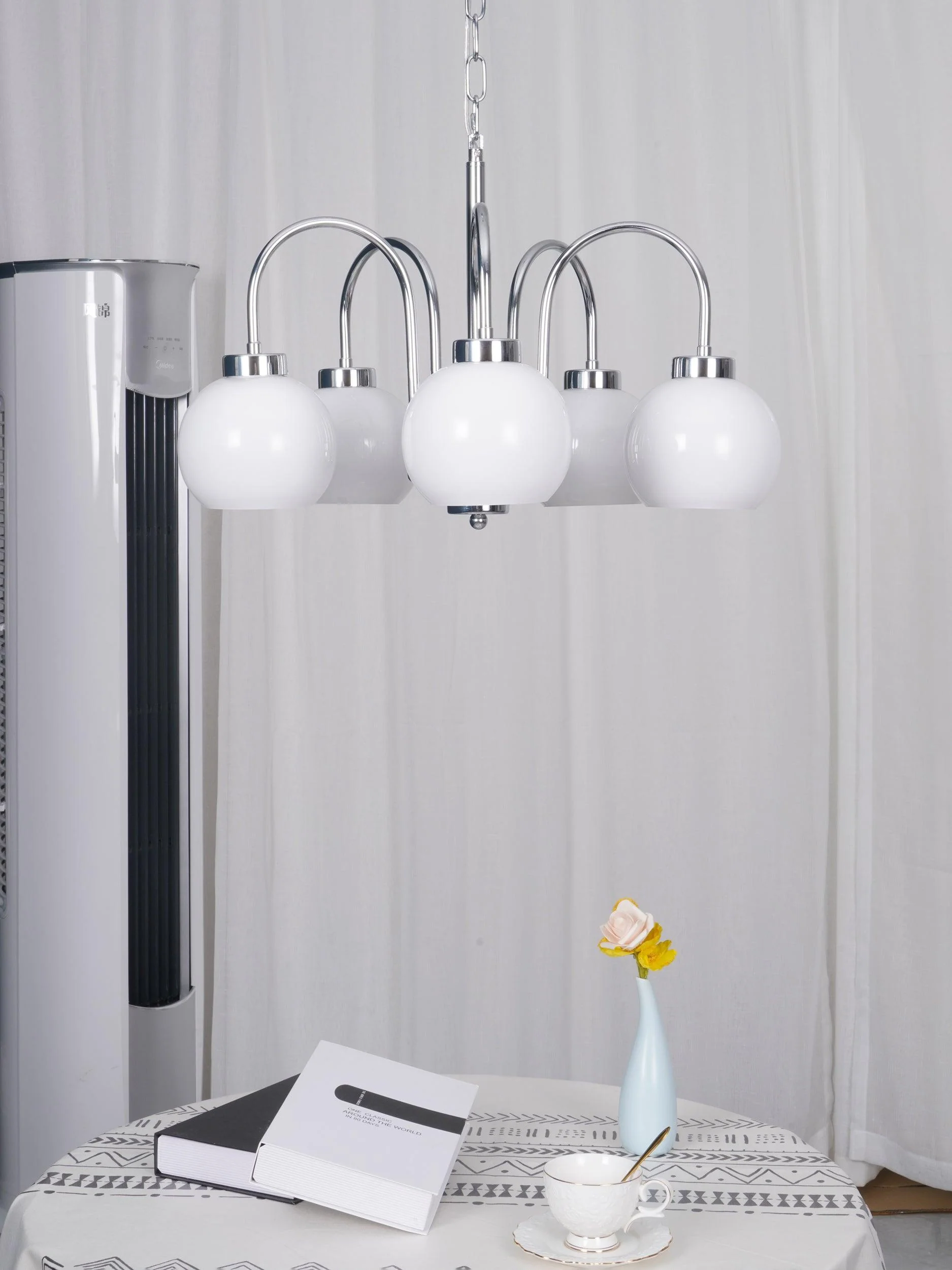 Loa Chandeliers - Image 27