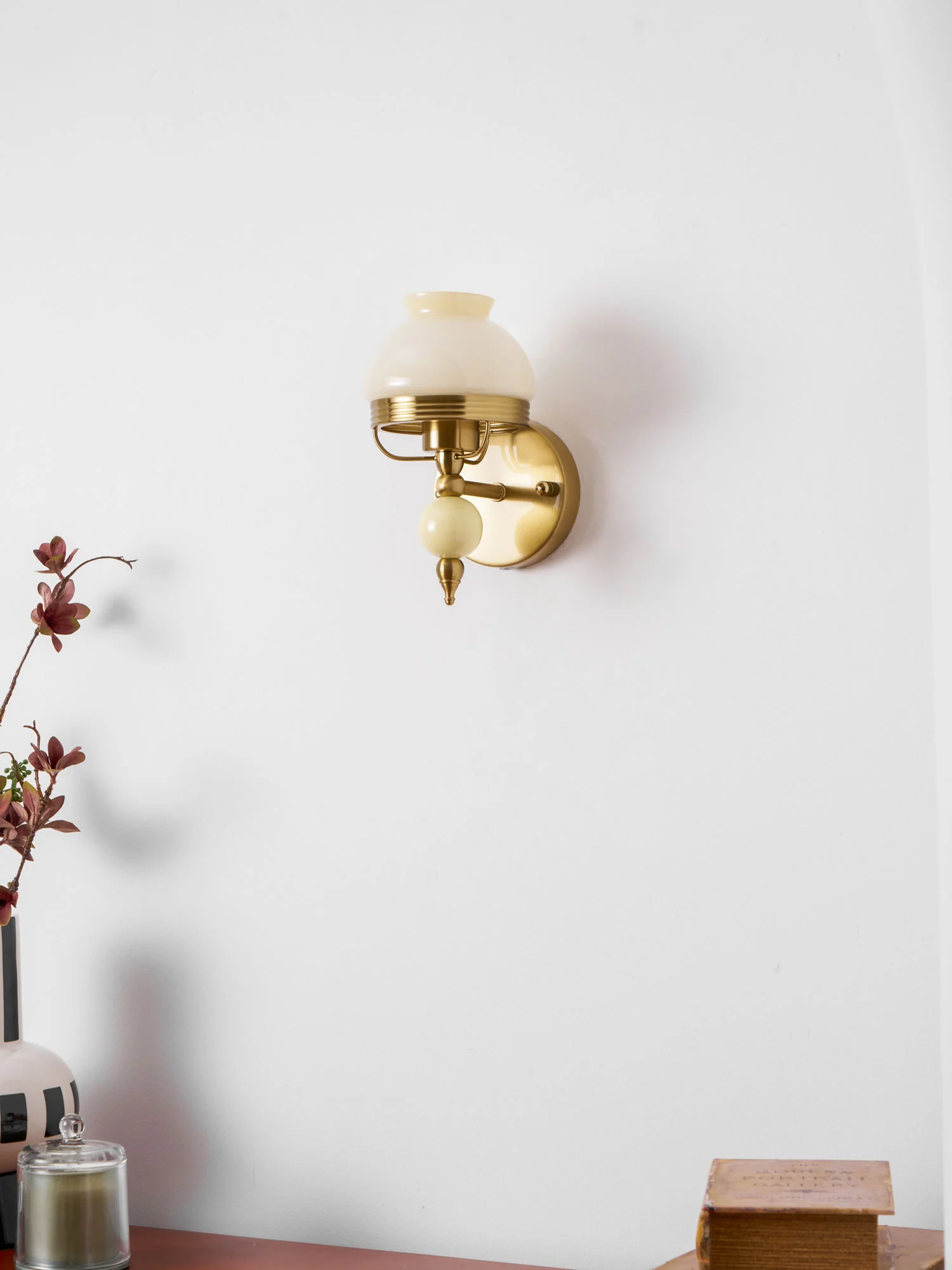 Loa Glass Wall Lamp - Image 10
