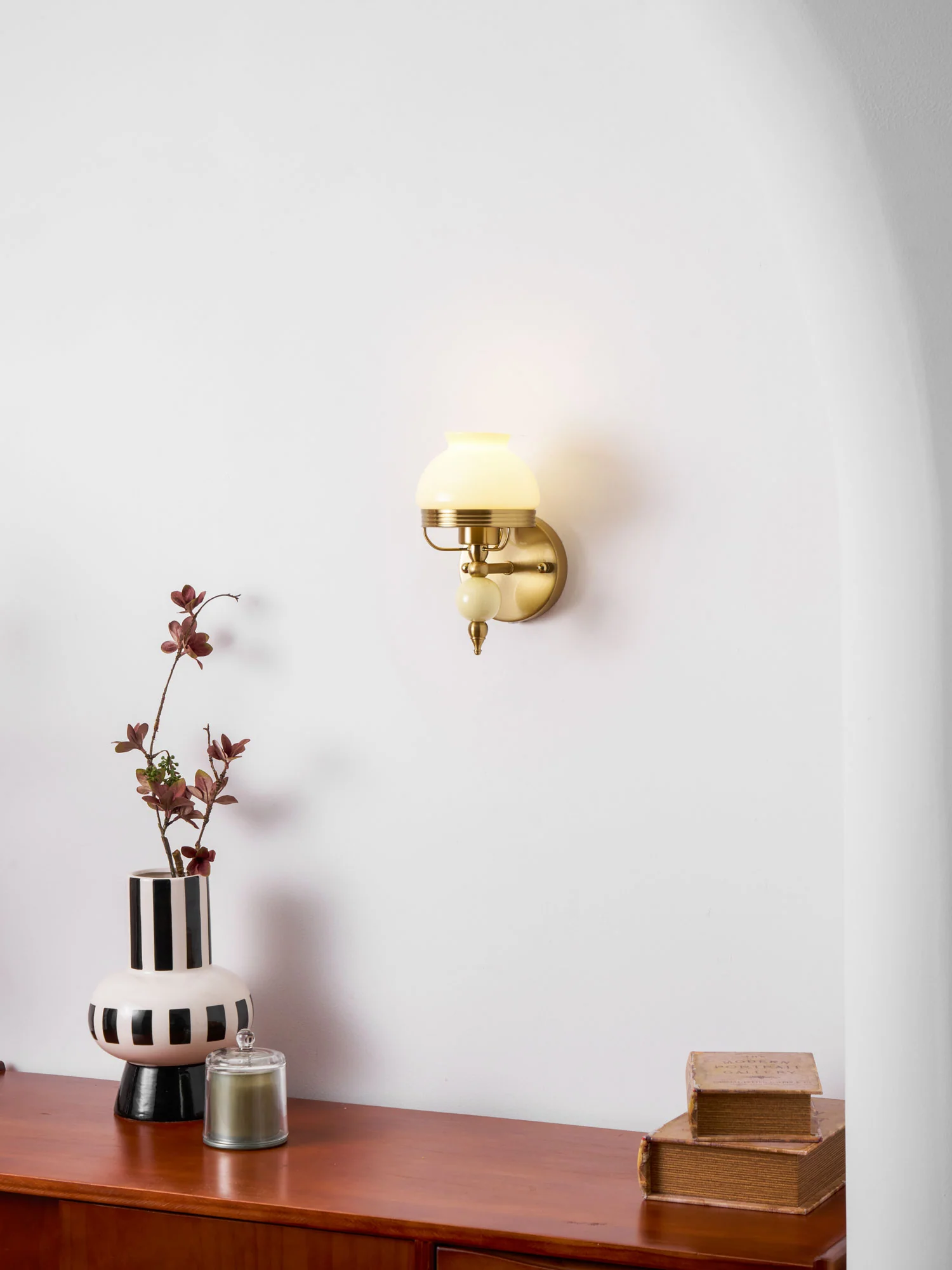 Loa Glass Wall Lamp - Image 15