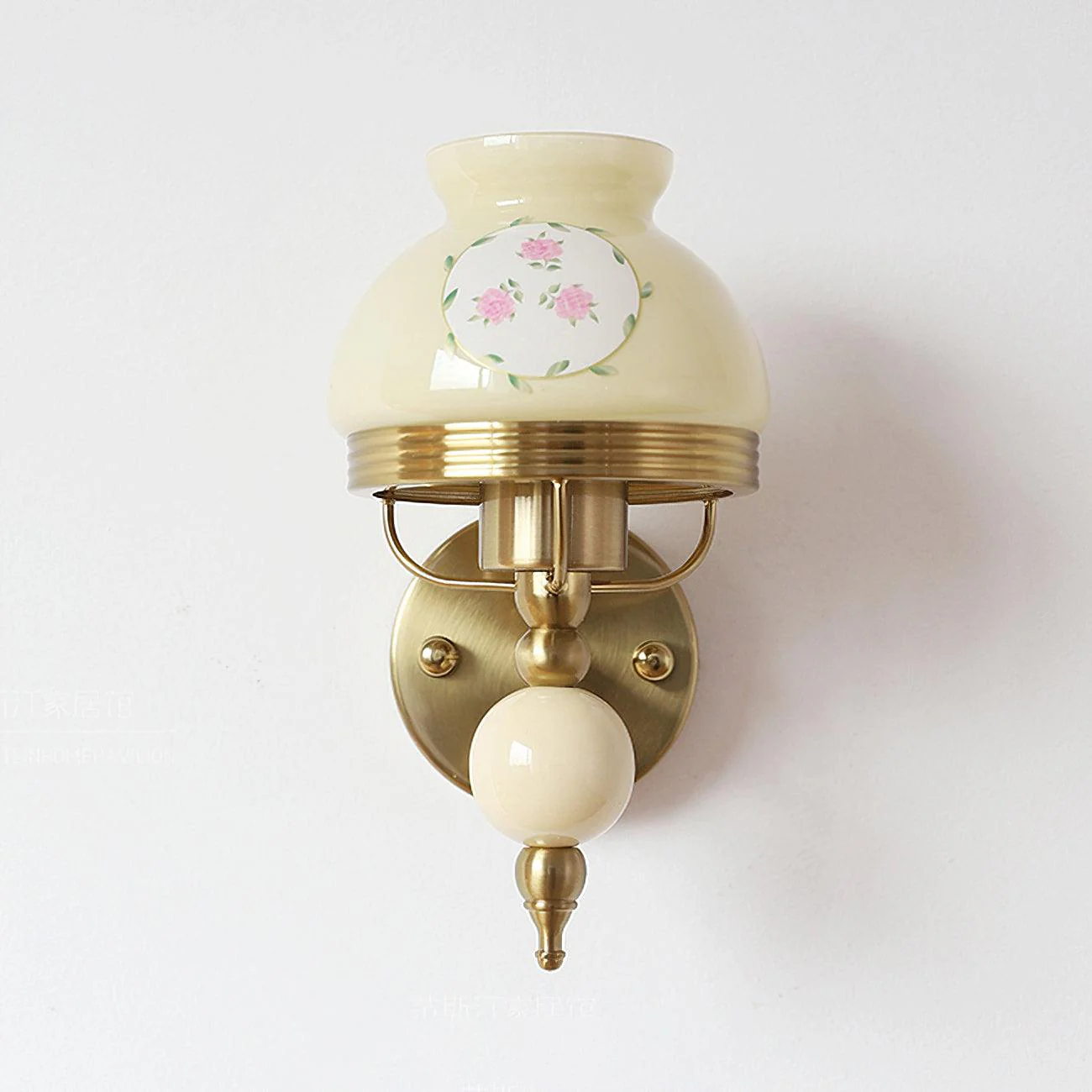 Loa Glass Wall Lamp - Image 26