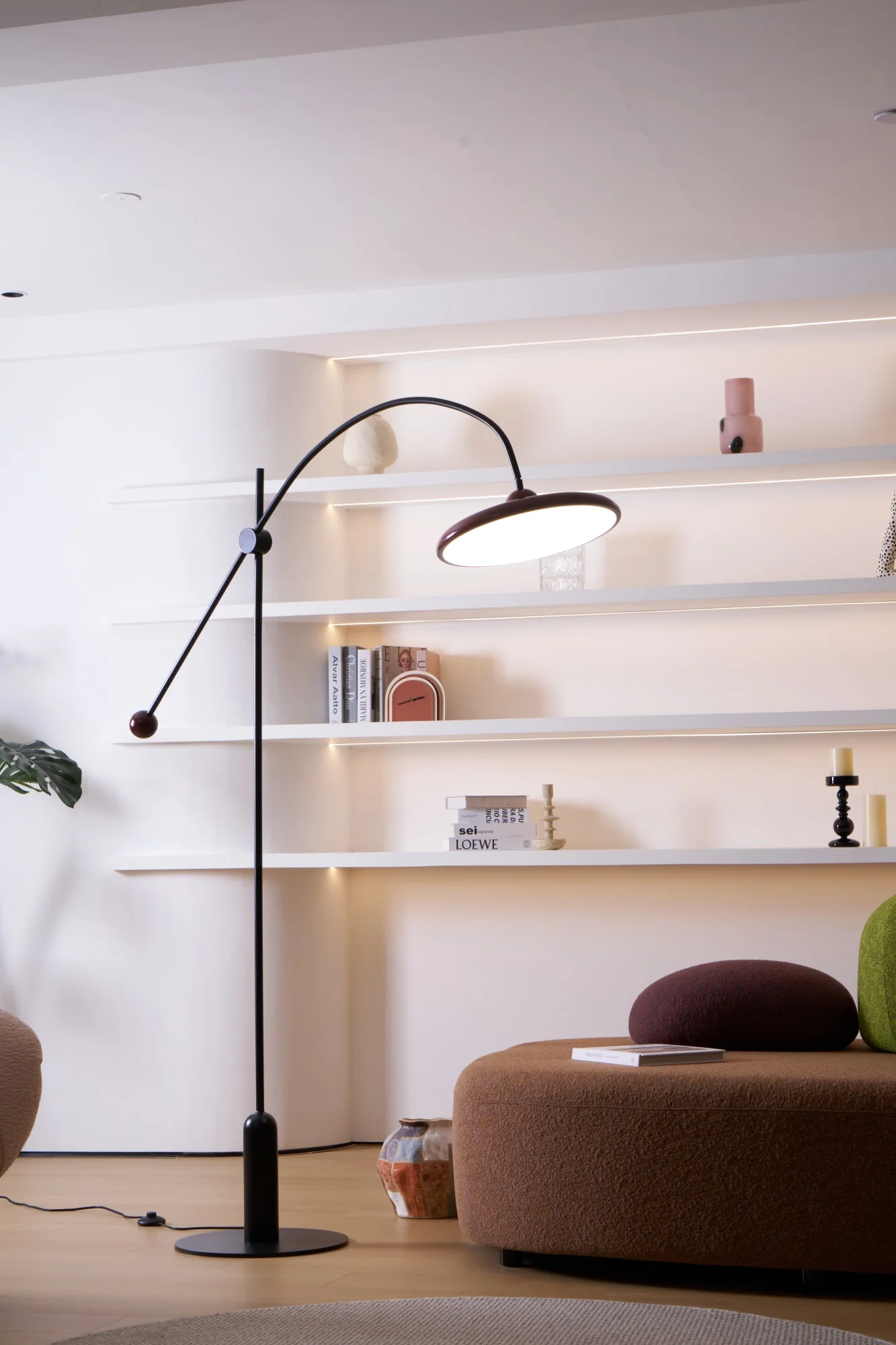 Lola Floor Lamp - Image 9
