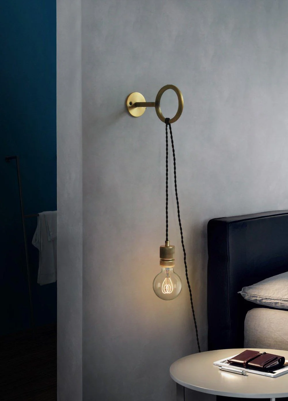 Loop Minimalist Wall Light - Image 8