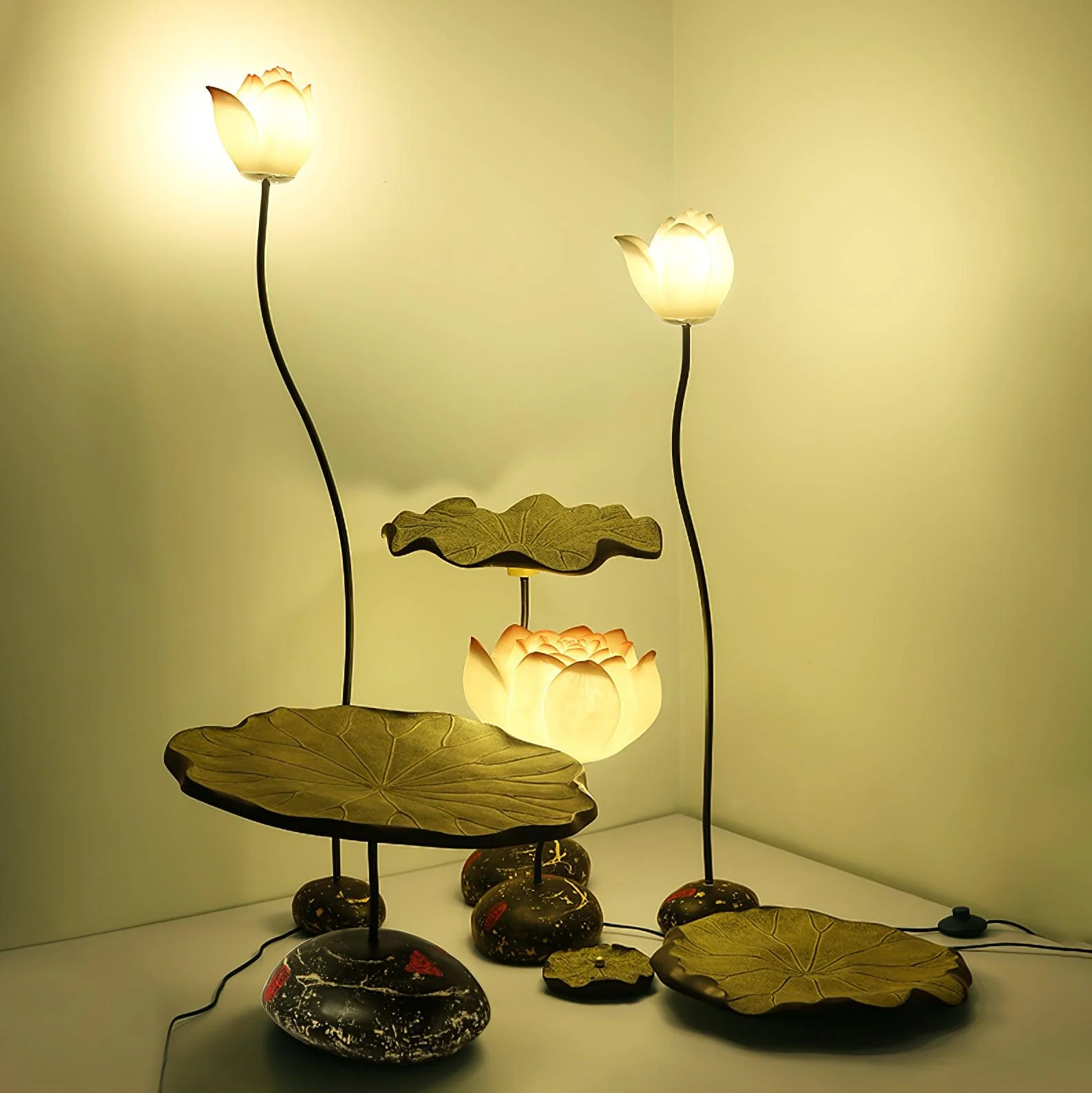 Lotus Floor Lamp - Image 11