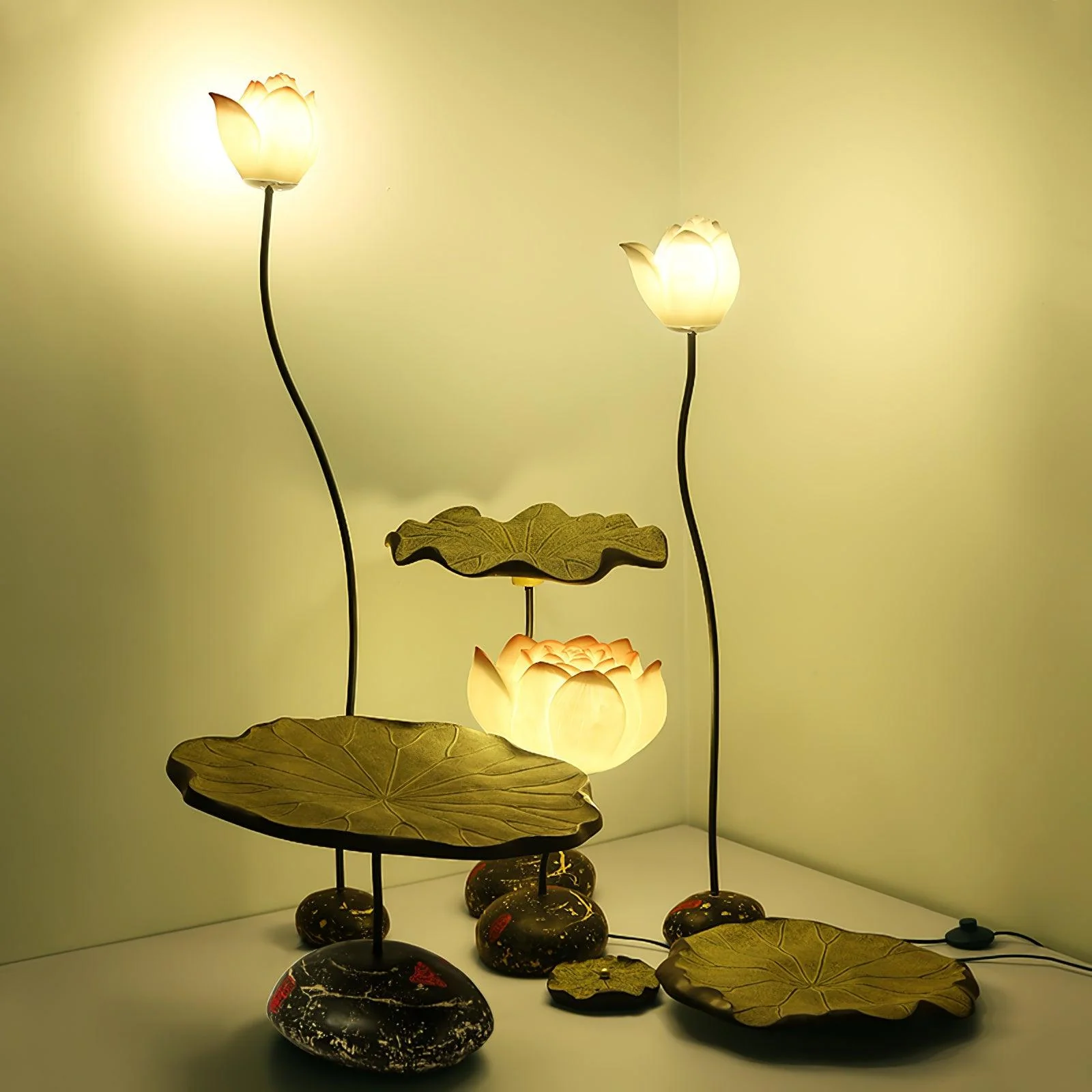 Lotus Floor Lamp - Image 6