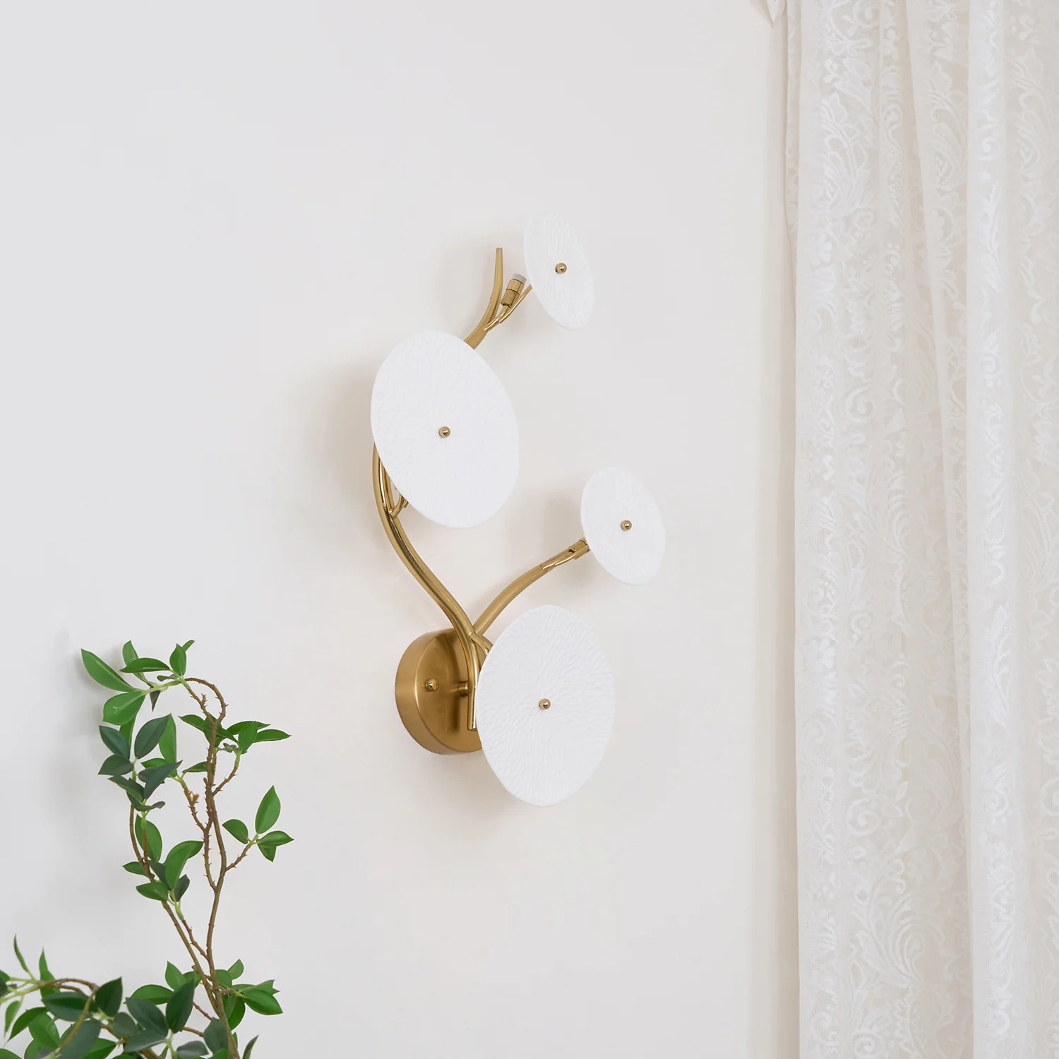 Lotus Petal Wall Lamp - Image 39