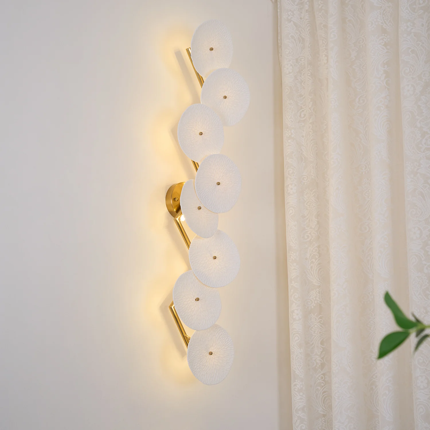 Lotus Petal Wall Lamp - Image 55