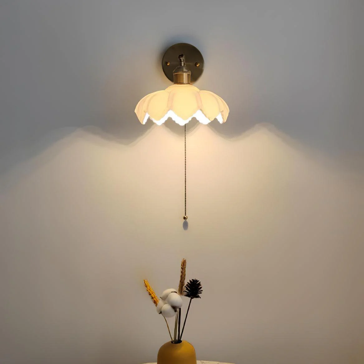 Lotus Rotatable Wall Lamp - Image 12
