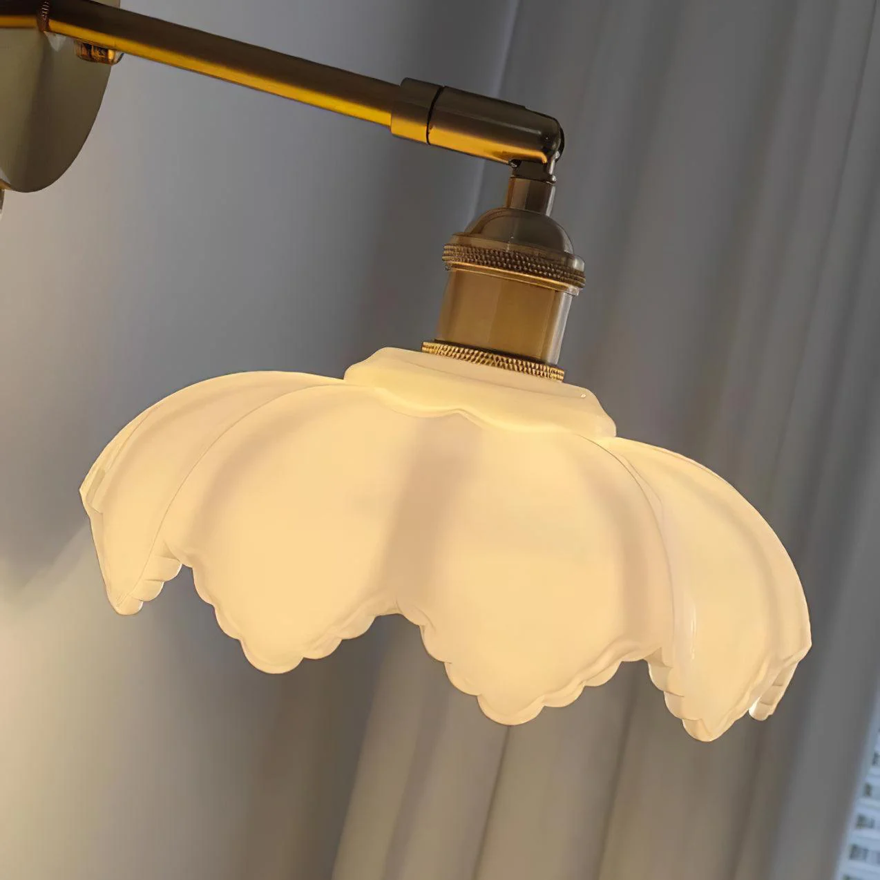 Lotus Rotatable Wall Lamp - Image 15