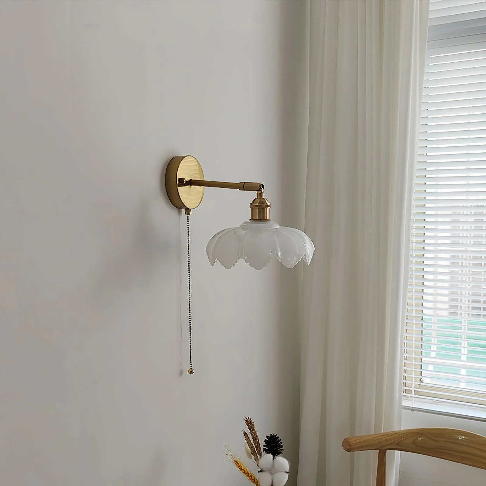 Lotus Rotatable Wall Lamp - Image 16