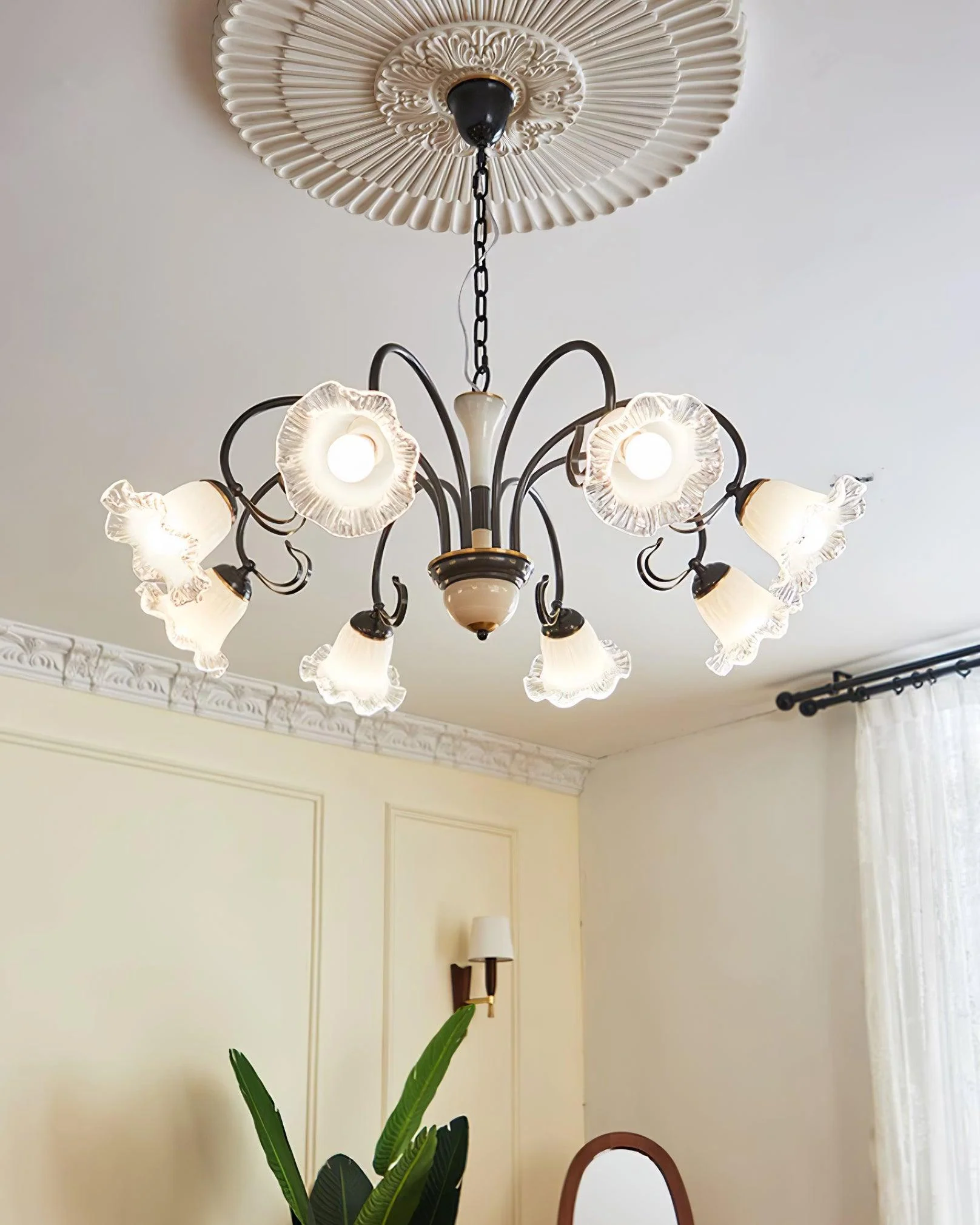 Luce Black Chandelier - Image 12