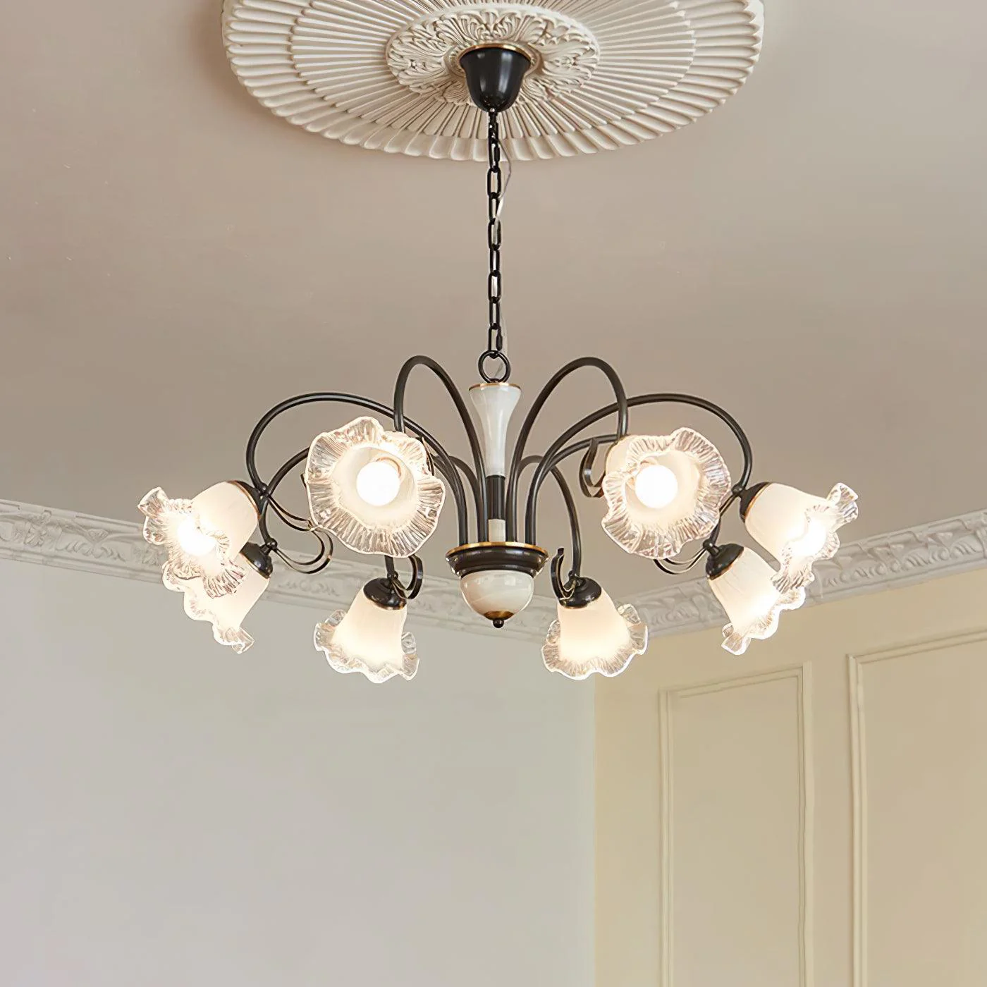 Luce Black Chandelier - Image 7