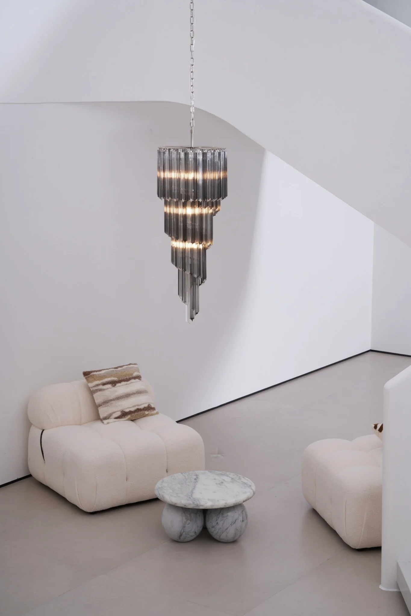 Lucente Noir Spiral Chandelier - Image 28
