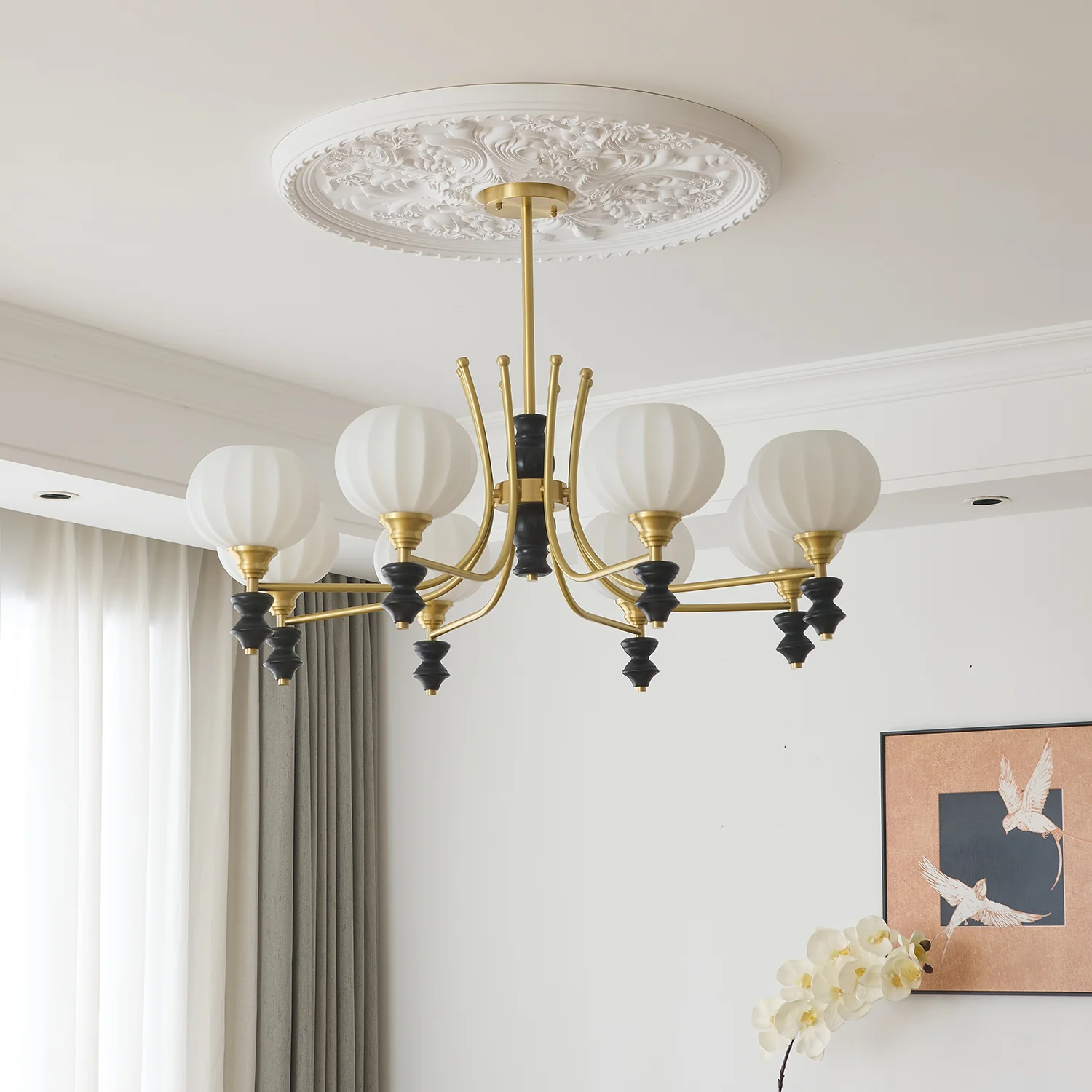 Lucerna Royale Chandelier - Image 3
