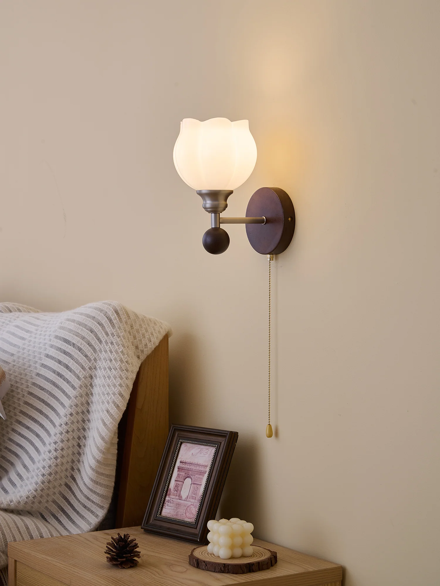 Lucille Wall Lamp - Image 24