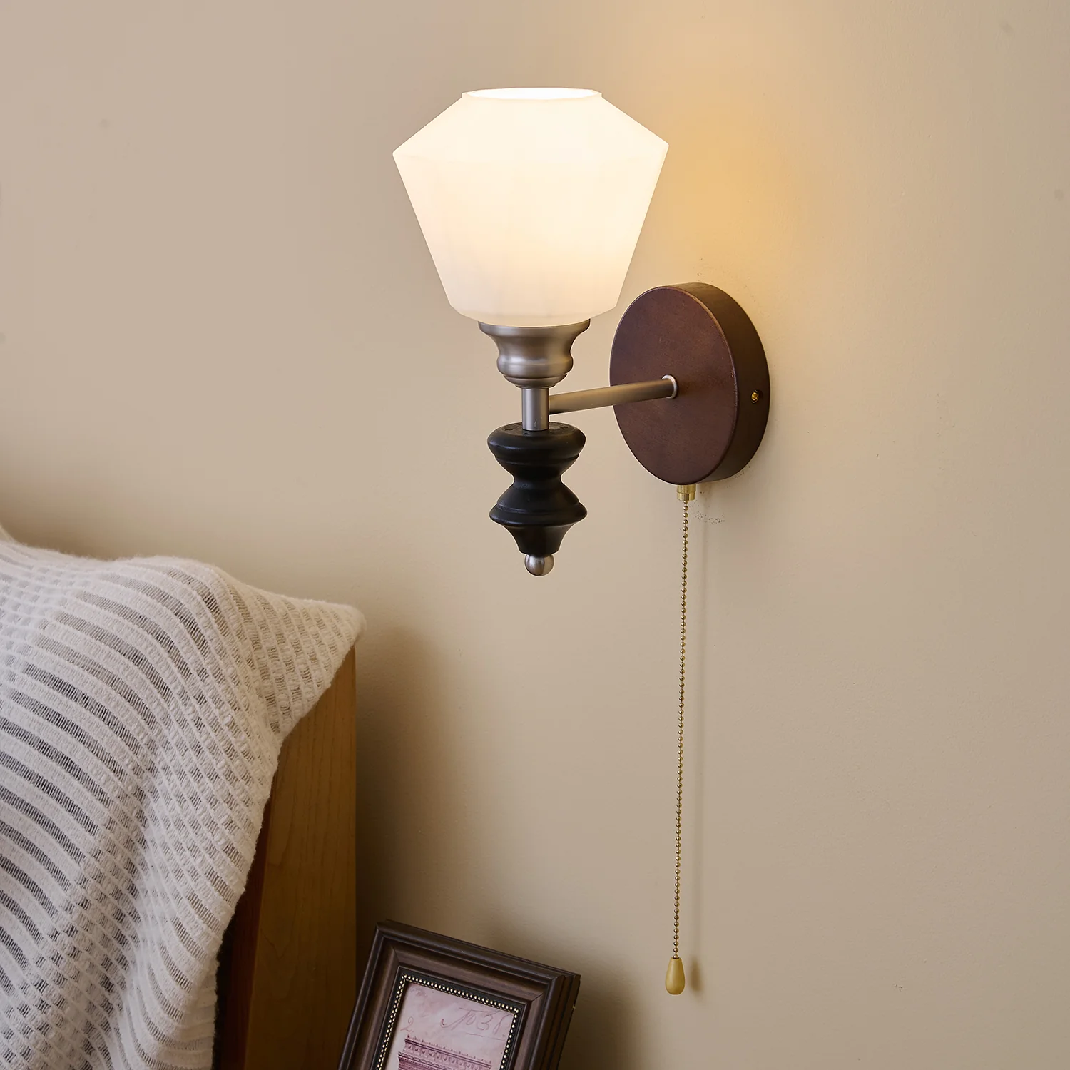 Lucille Wall Lamp - Image 3