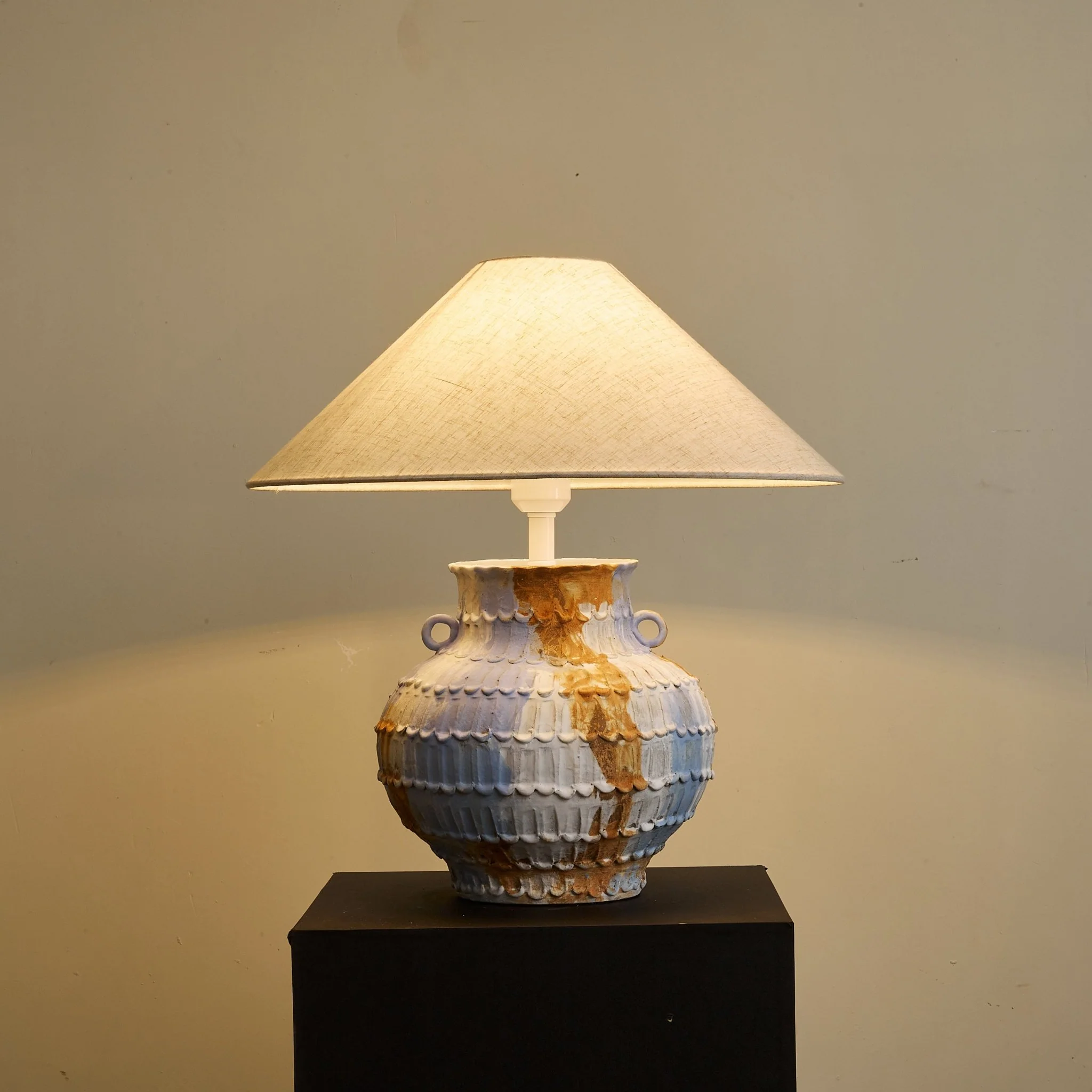 Lumaqua Table Lamp - Image 3