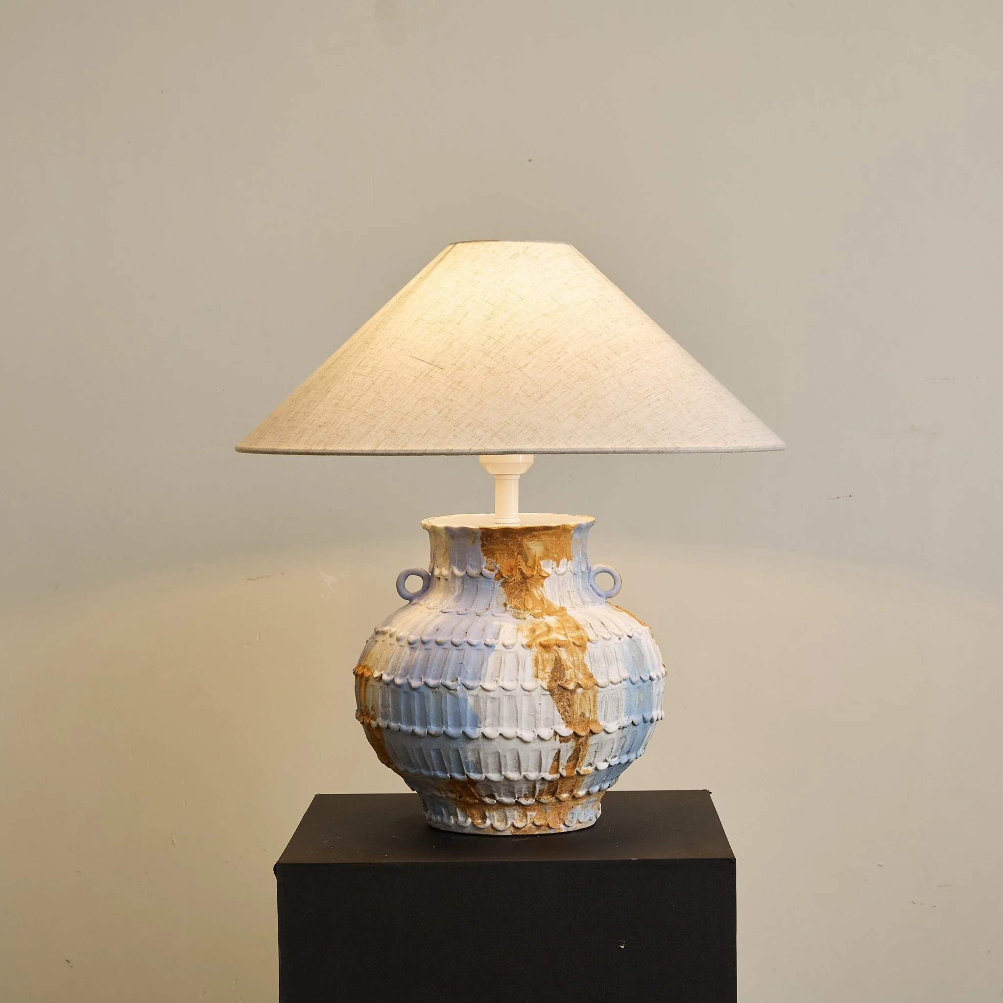 Lumaqua Table Lamp - Image 5