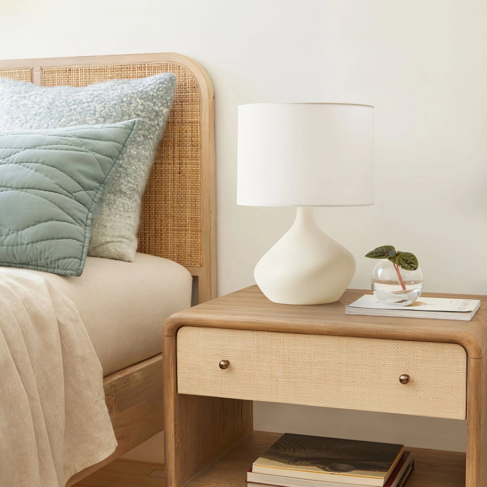 Lumea Artisan Ceramic Table Lamp - Image 12