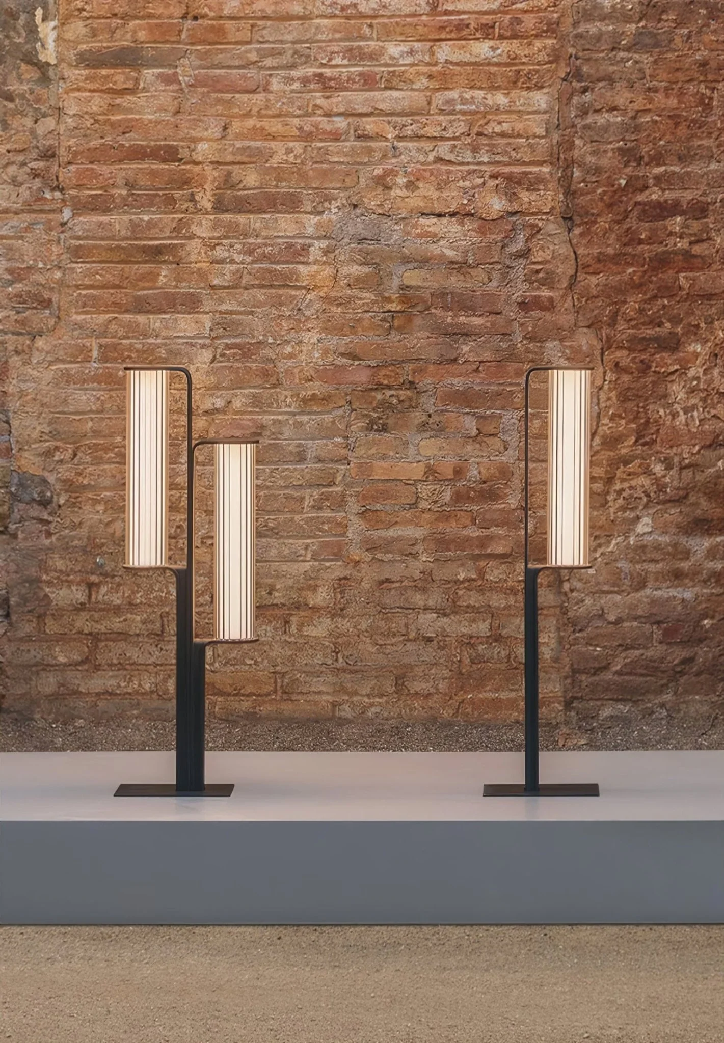 Lumo Arc Duo Outdoor Lamp - Image 14