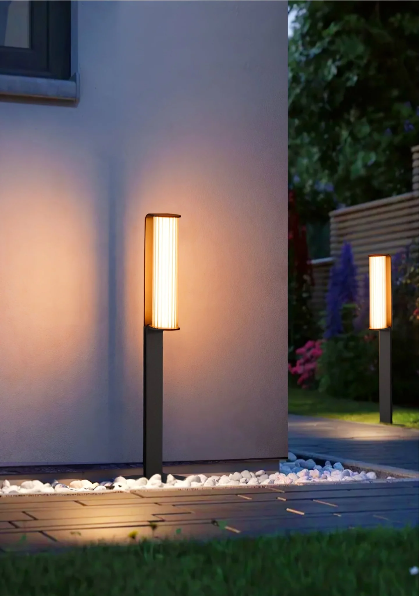 Lumo Arc Duo Outdoor Lamp - Image 16
