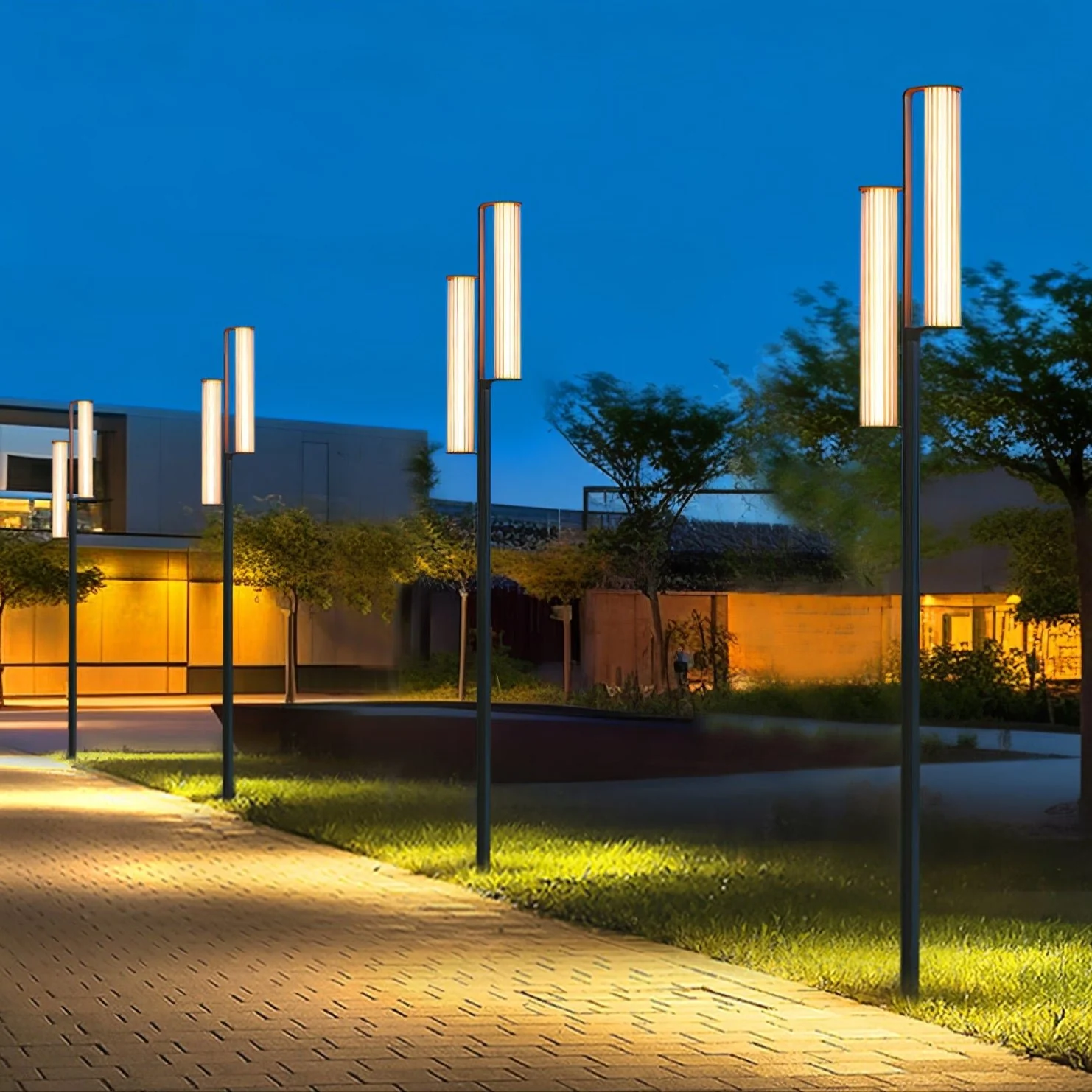 Lumo Arc Outdoor Post Lamp - Image 16