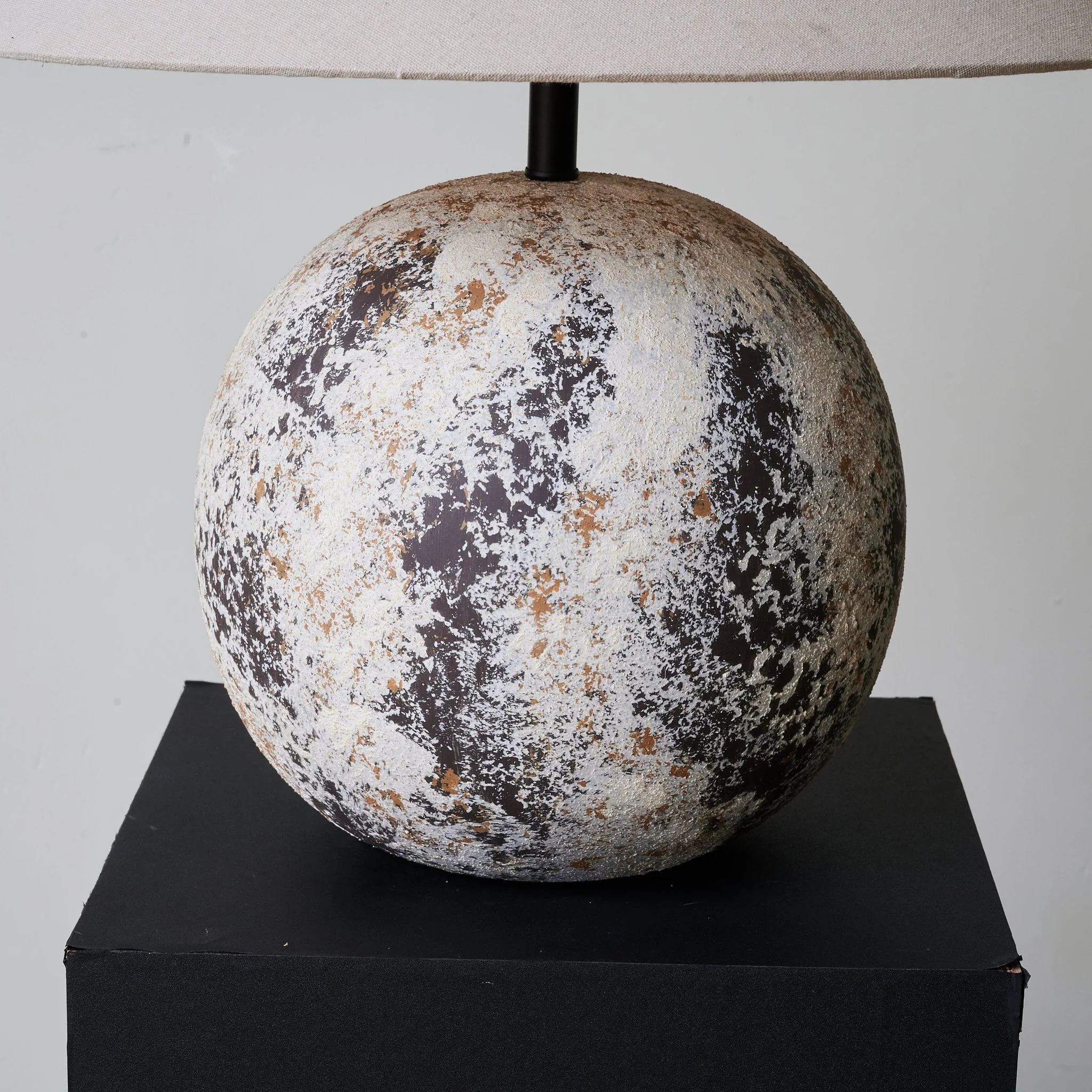 Luna Terra Table Lamp - Image 8