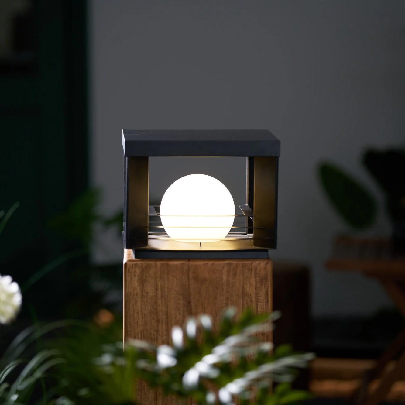 Lunar Crate Outdoor Lamp - Image 3
