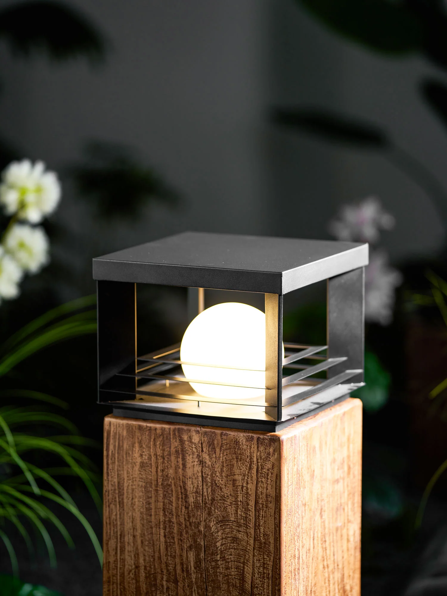Lunar Crate Outdoor Lamp - Image 34