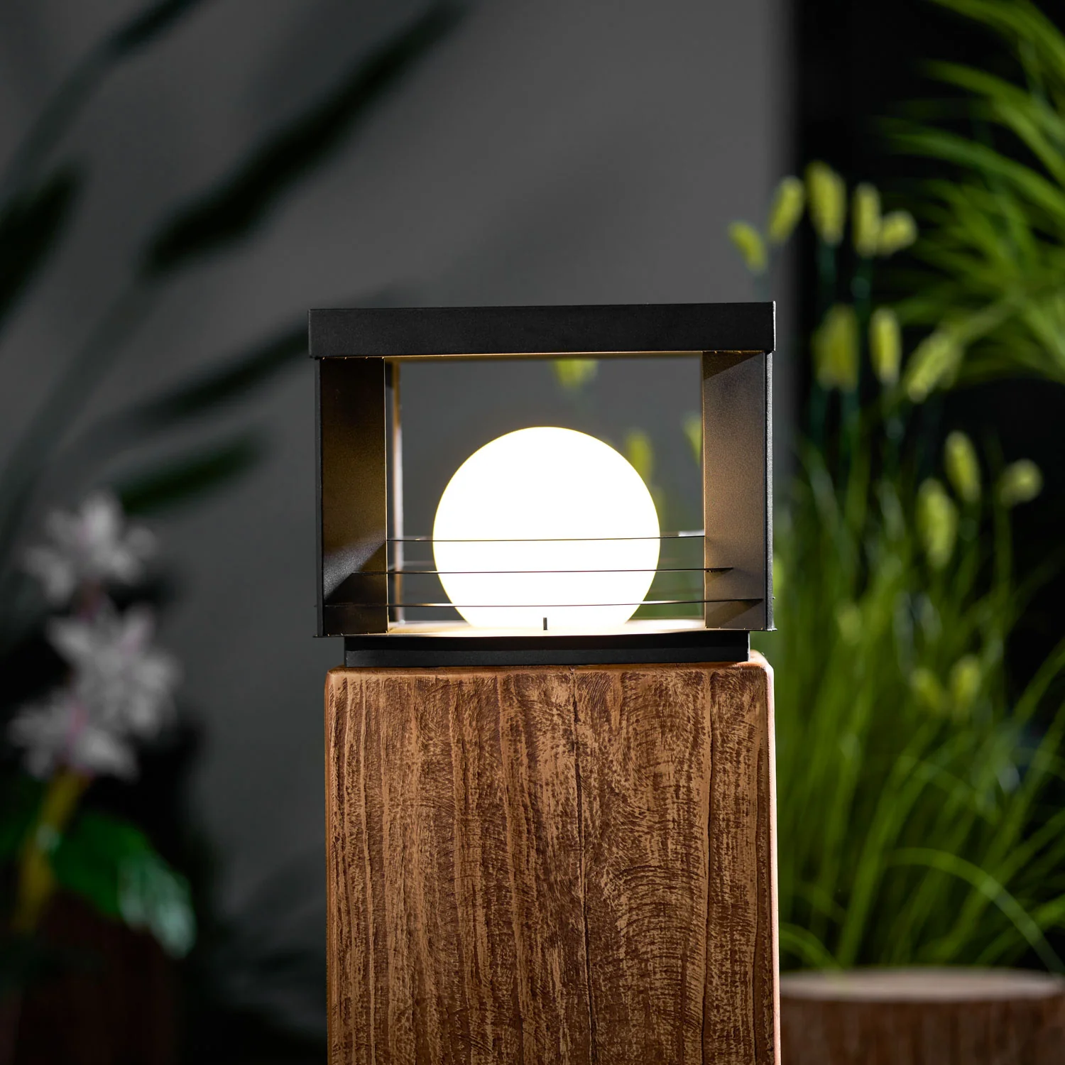 Lunar Crate Outdoor Lamp - Image 38