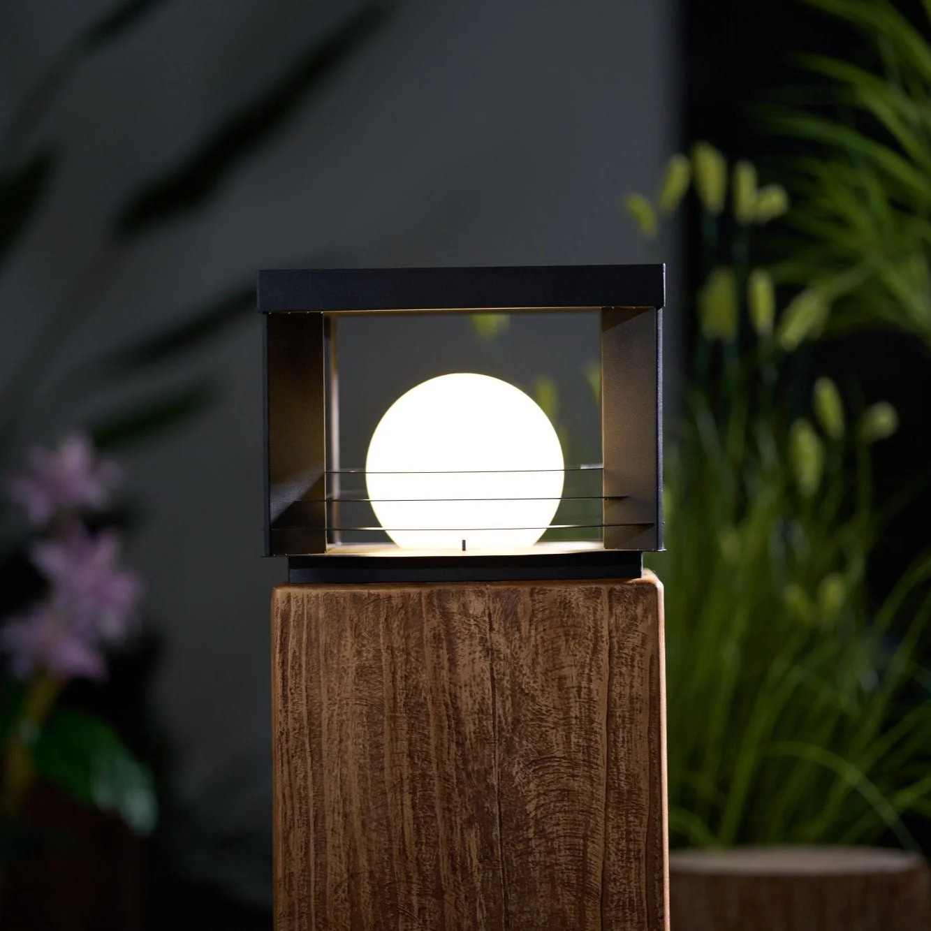 Lunar Crate Outdoor Lamp - Image 7