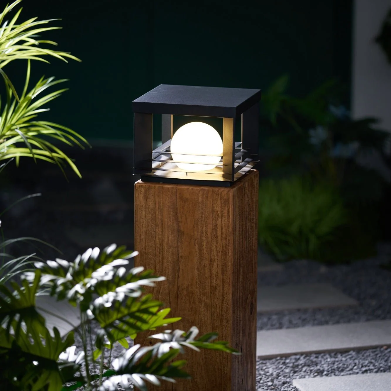 Lunar Crate Outdoor Lamp - Image 8