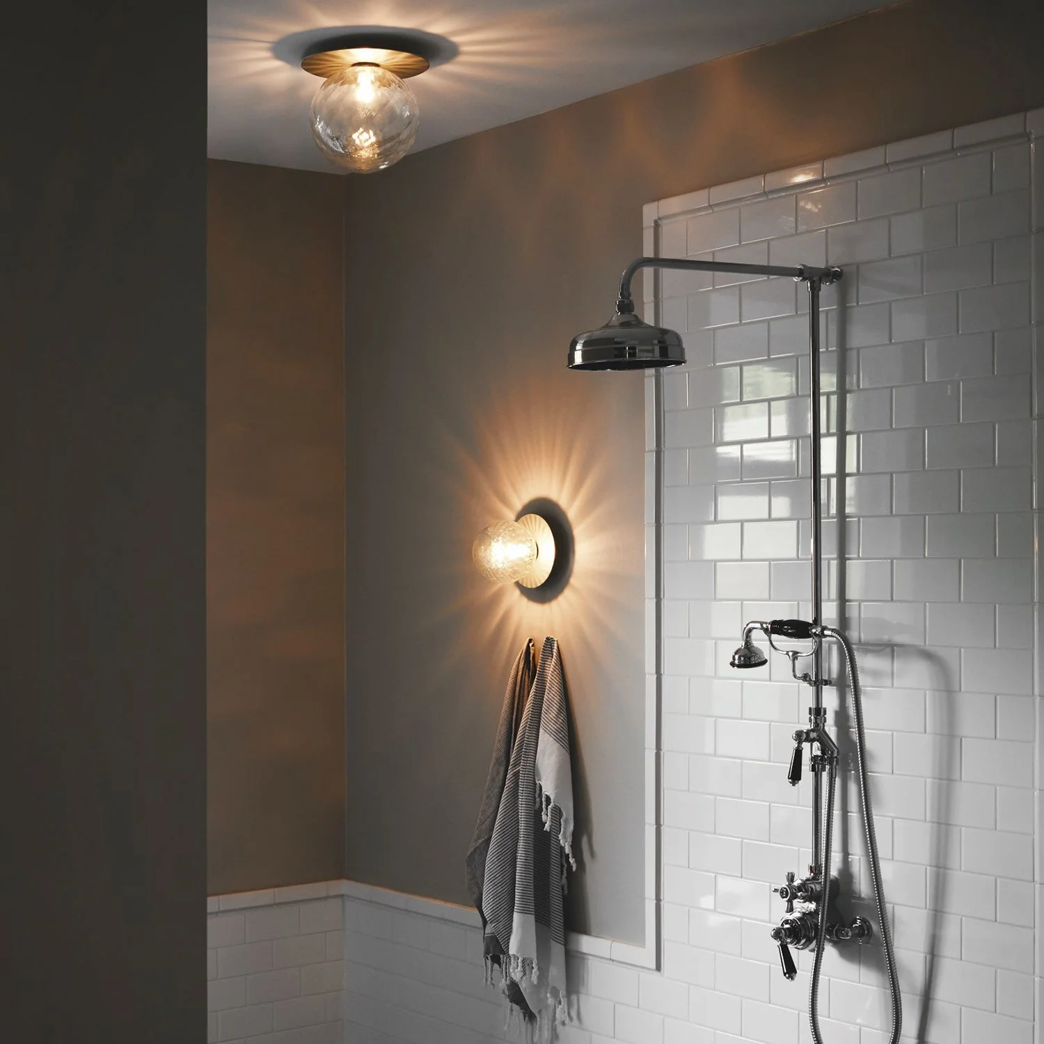 Lunara Wall Lamp - Image 4