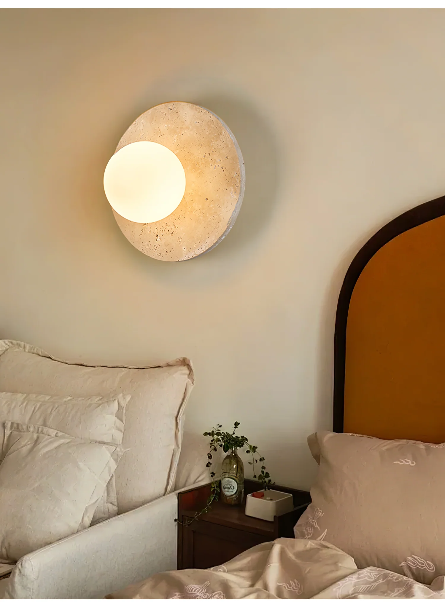 Lunaro Travertine Sconce - Image 5