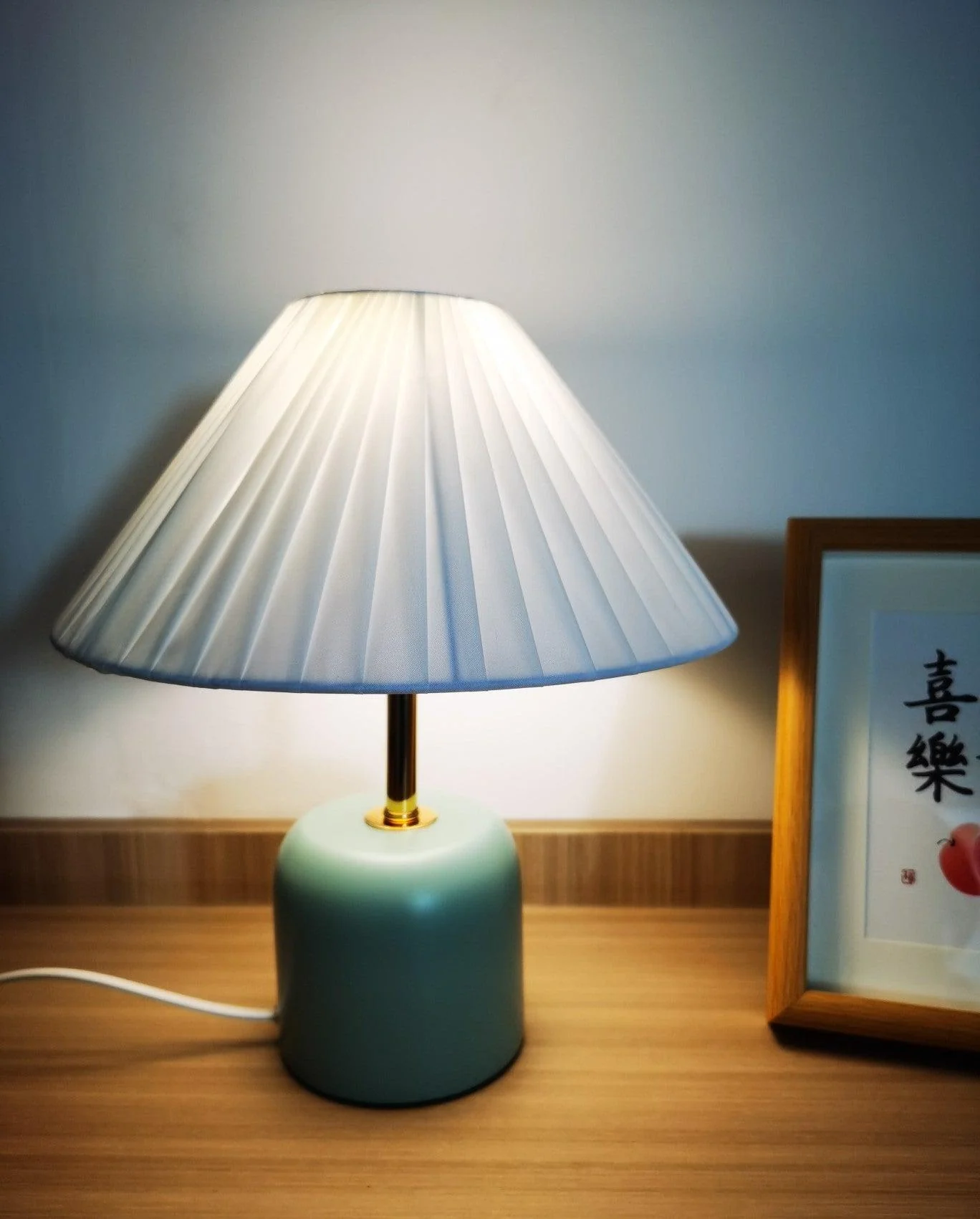 Lunitidal Table Lamp - Image 12