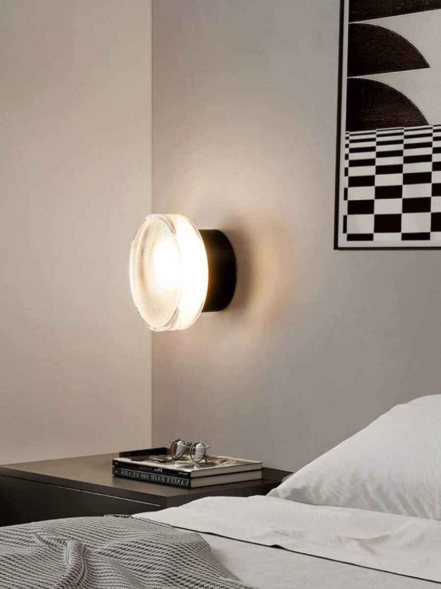 Luno Ribbed Glass Wall Light - Image 3