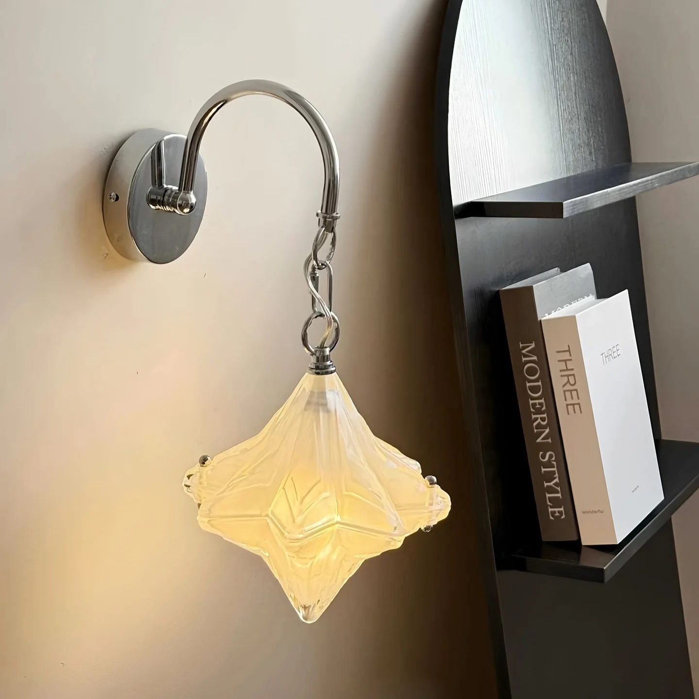 Lyra Star Wall Lamp - Image 2