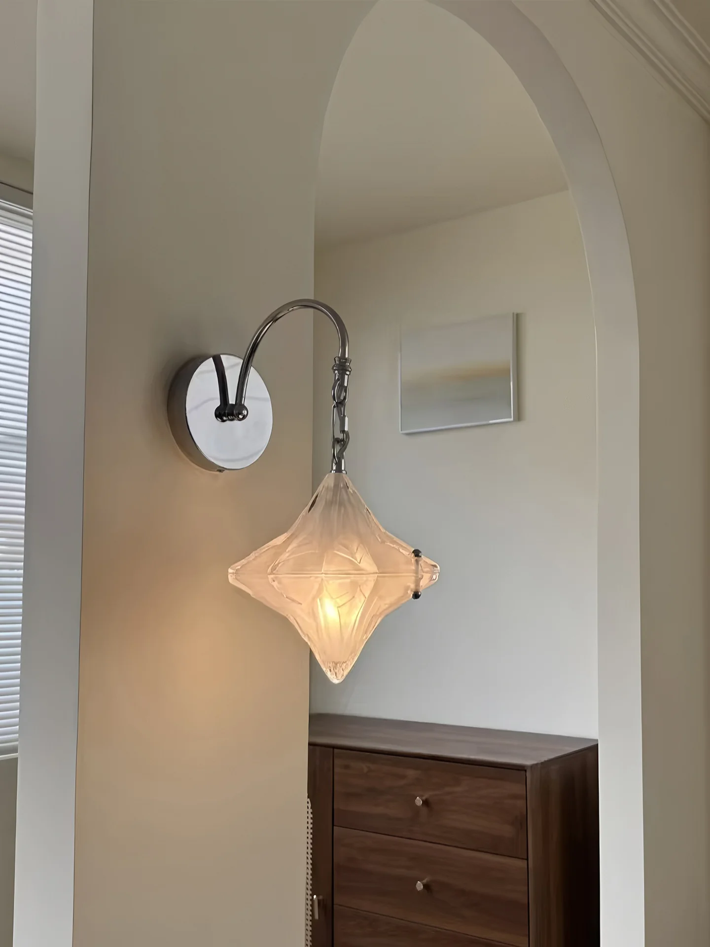 Lyra Star Wall Lamp - Image 4