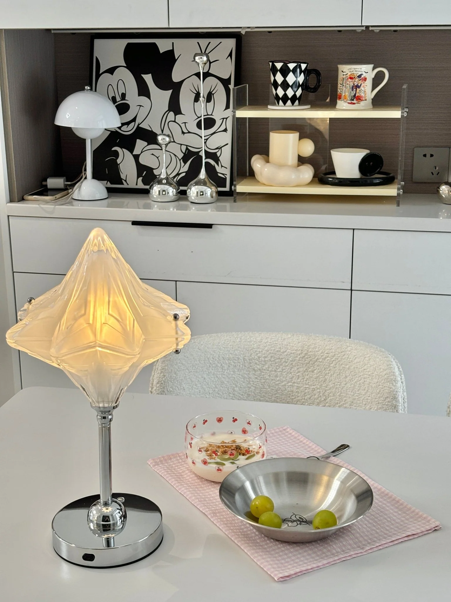 Lyra Star Table Light - Image 4
