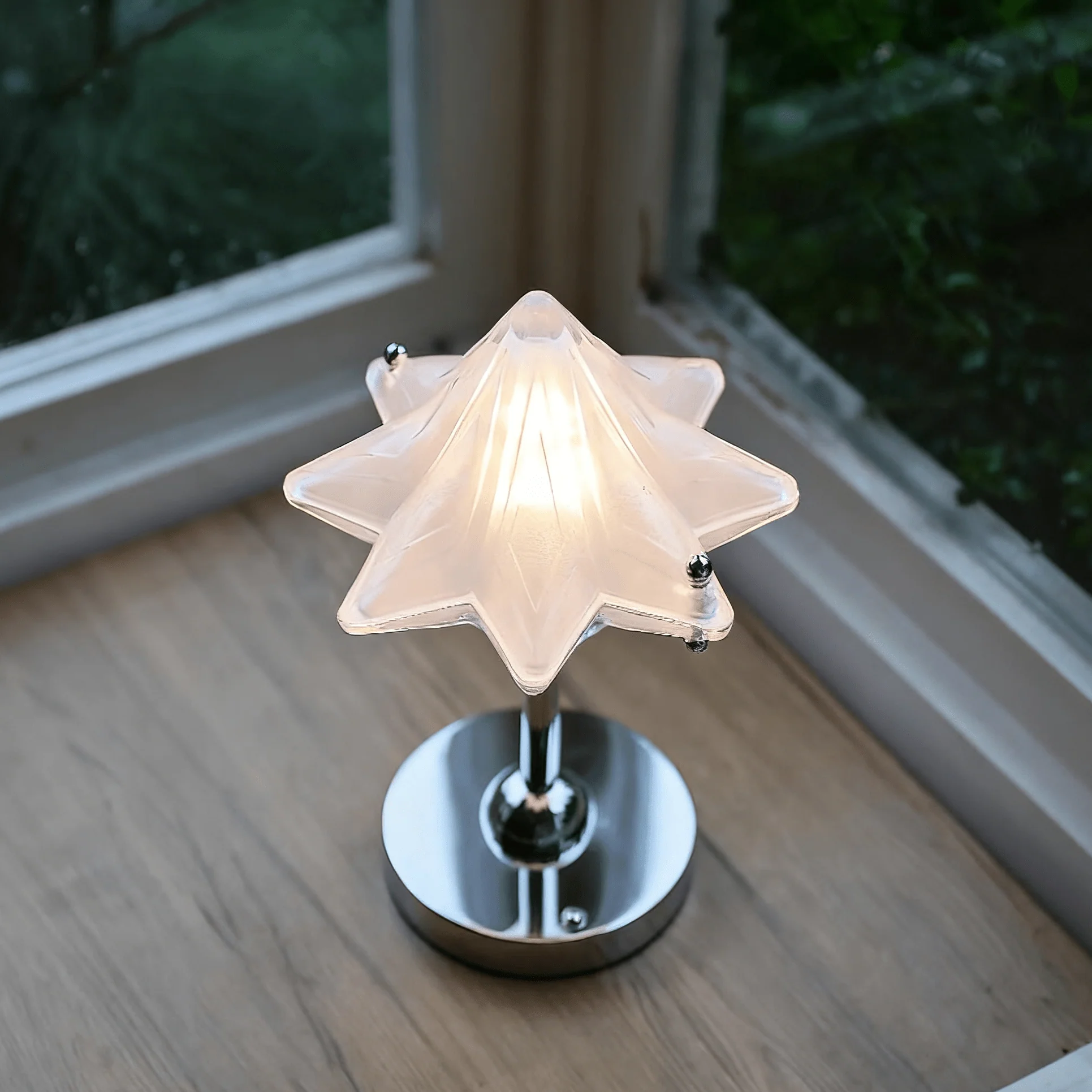 Lyra Star Table Light - Image 8