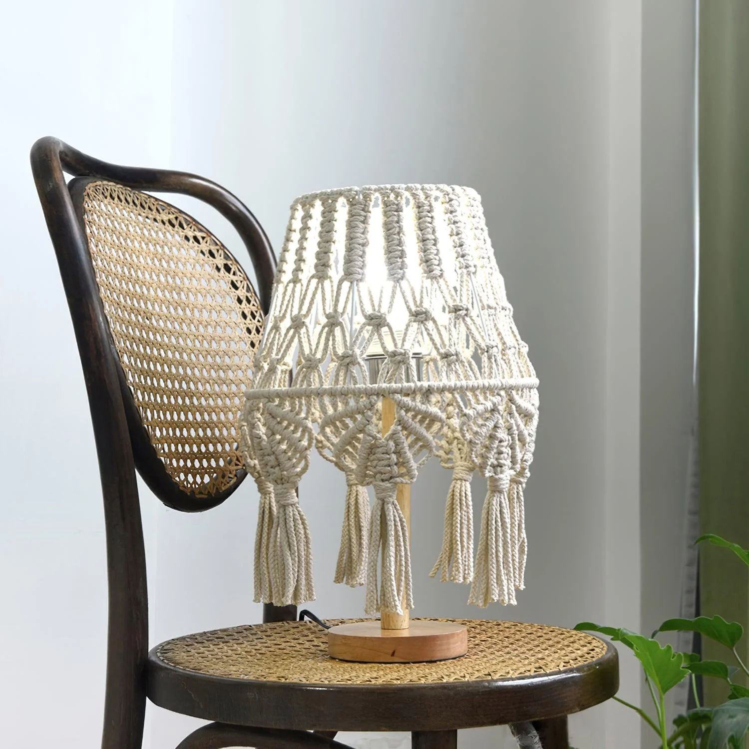 Macrame Table Lamp - Image 2